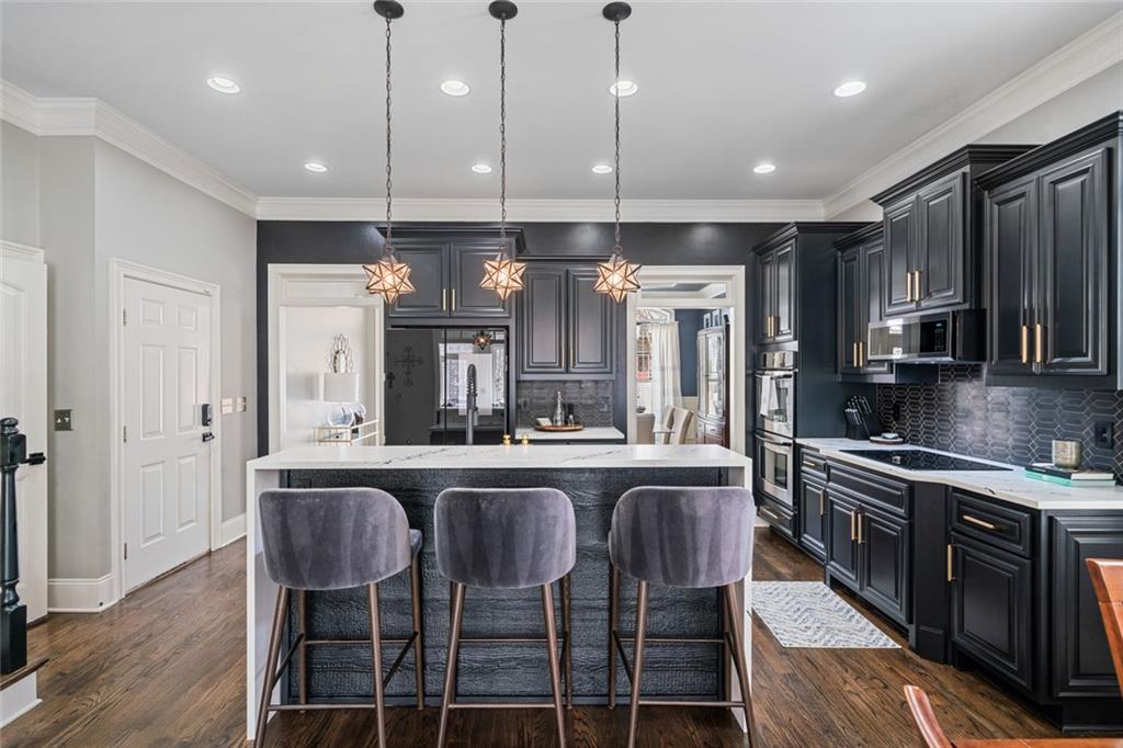 Cumming, Georgia, 30040, United States, 5 Bedrooms Bedrooms, ,5 BathroomsBathrooms,Residential,For Sale,2012317