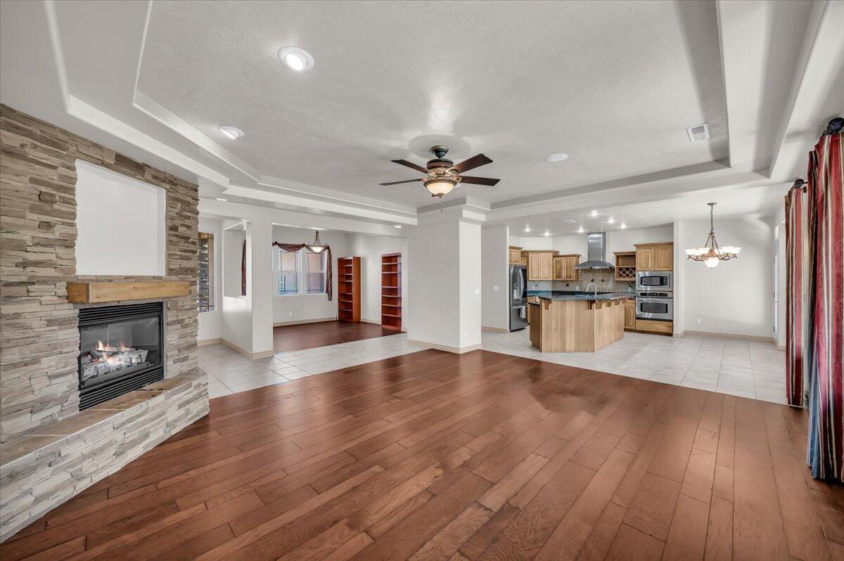 Washington, Utah, 84780, United States, 3 Bedrooms Bedrooms, ,2 BathroomsBathrooms,Residential,For Sale,1975260