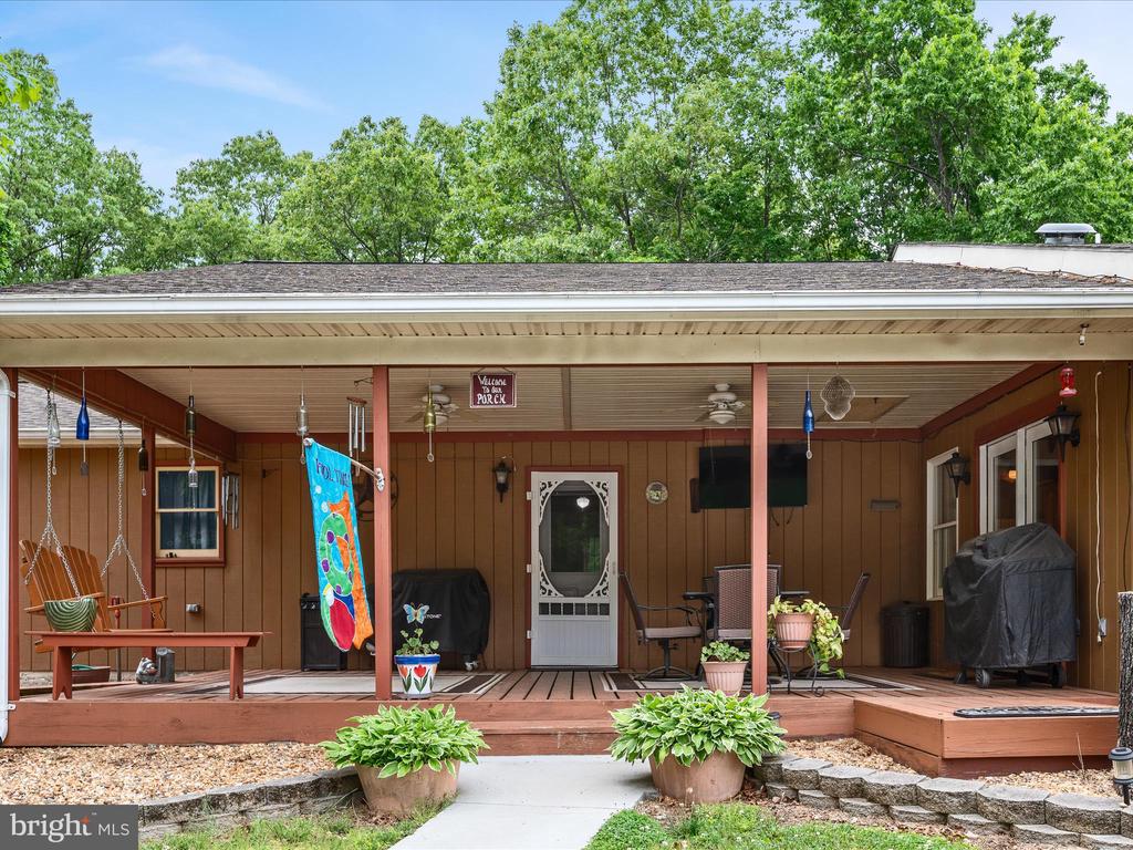 Winchester, Virginia, 22603, United States, 3 Bedrooms Bedrooms, ,3 BathroomsBathrooms,Residential,For Sale,1974619