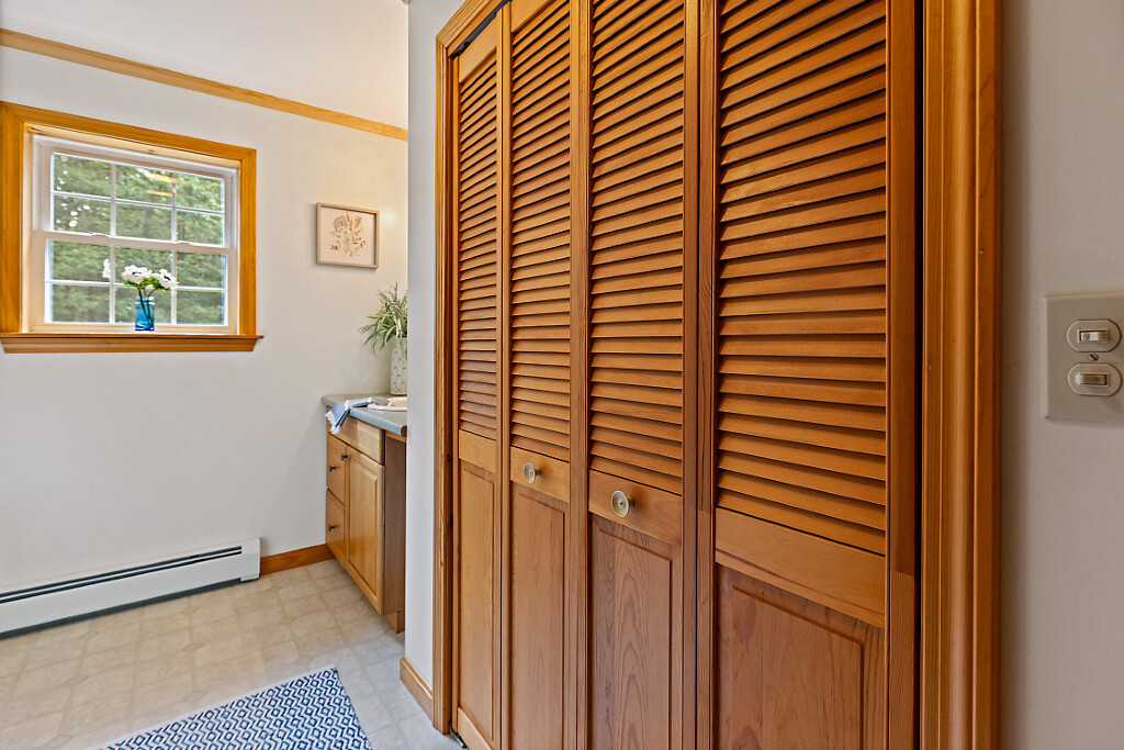 Palermo, Maine, 04354, United States, 3 Bedrooms Bedrooms, ,3 BathroomsBathrooms,Residential,For Sale,1885908