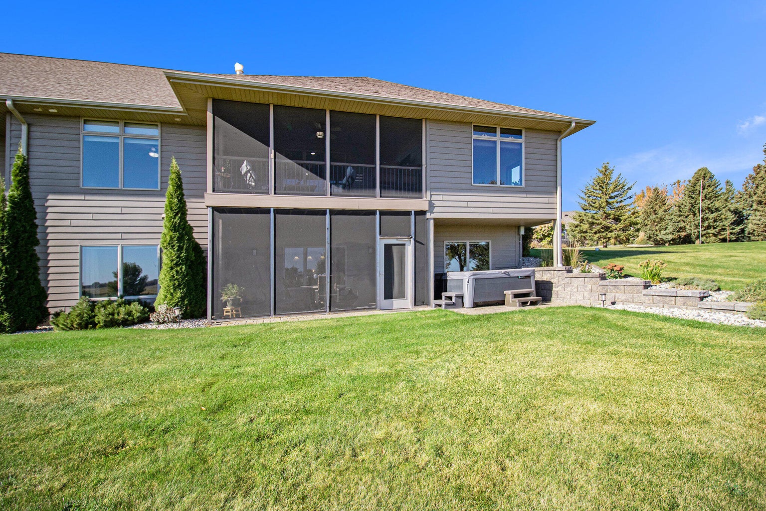 Brookings, South Dakota, 57006, United States, 4 Bedrooms Bedrooms, ,1 BathroomBathrooms,Residential,For Sale,1975642