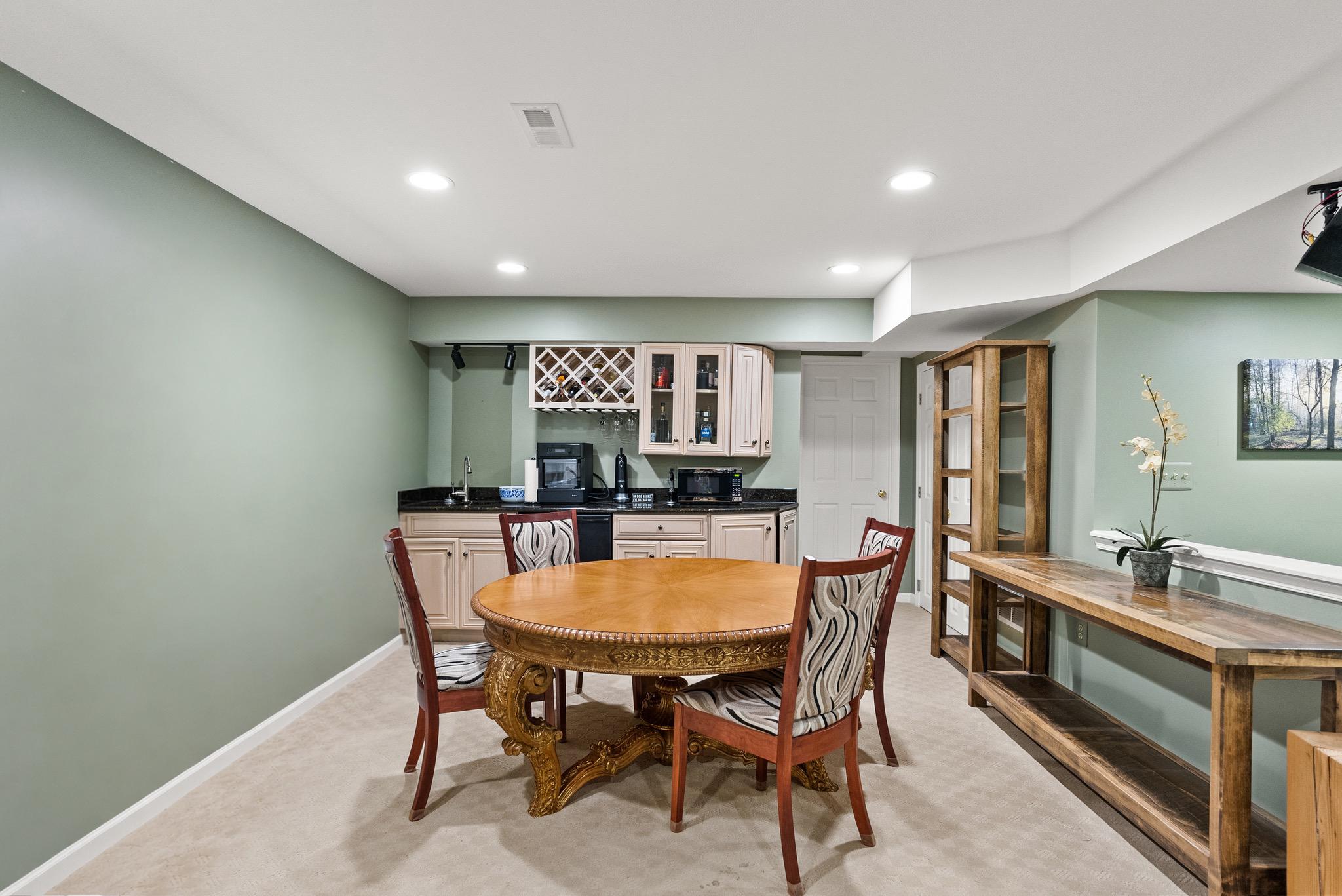  3121 Trenholm Drive, Oakton, VA, 22124 - 物件實景