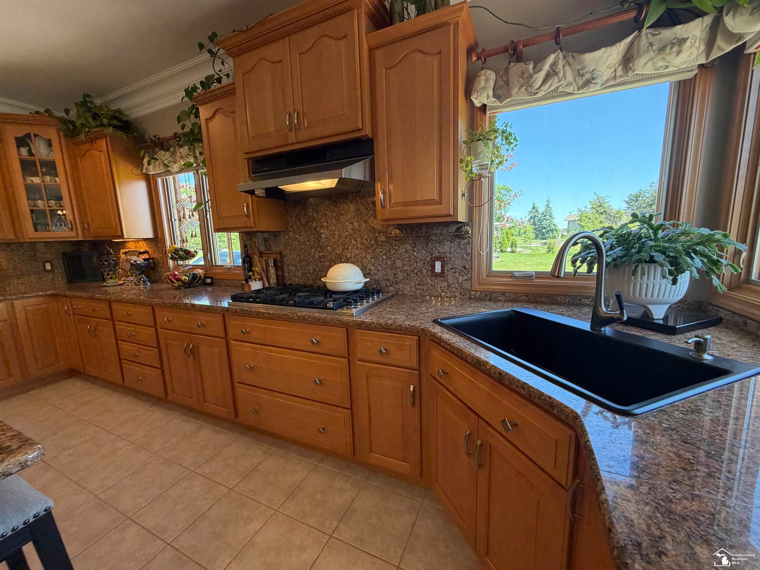 Newport, Michigan, 48166, United States, 3 Bedrooms Bedrooms, ,4 BathroomsBathrooms,Residential,For Sale,2048069
