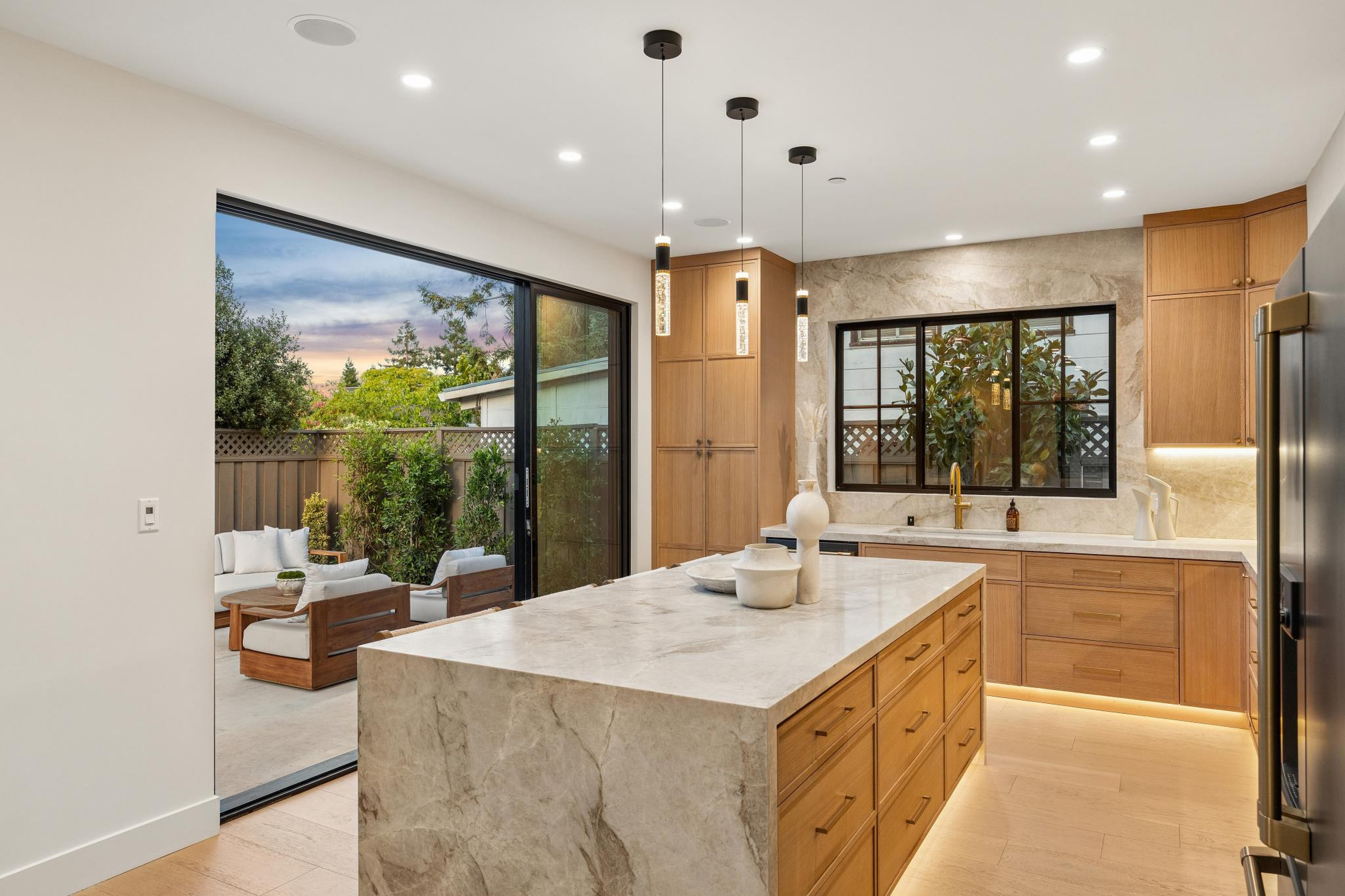  401 Grand Street, Redwood City, CA 94062 - 物件實景