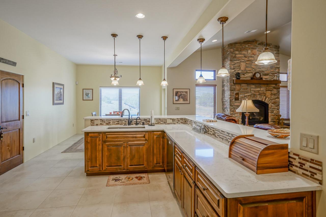337 Scholle Road, Mountainair, New Mexico, 87036, United States, 3 Bedrooms Bedrooms, ,3 BathroomsBathrooms,Residential,For Sale,337 Scholle Road,1459491