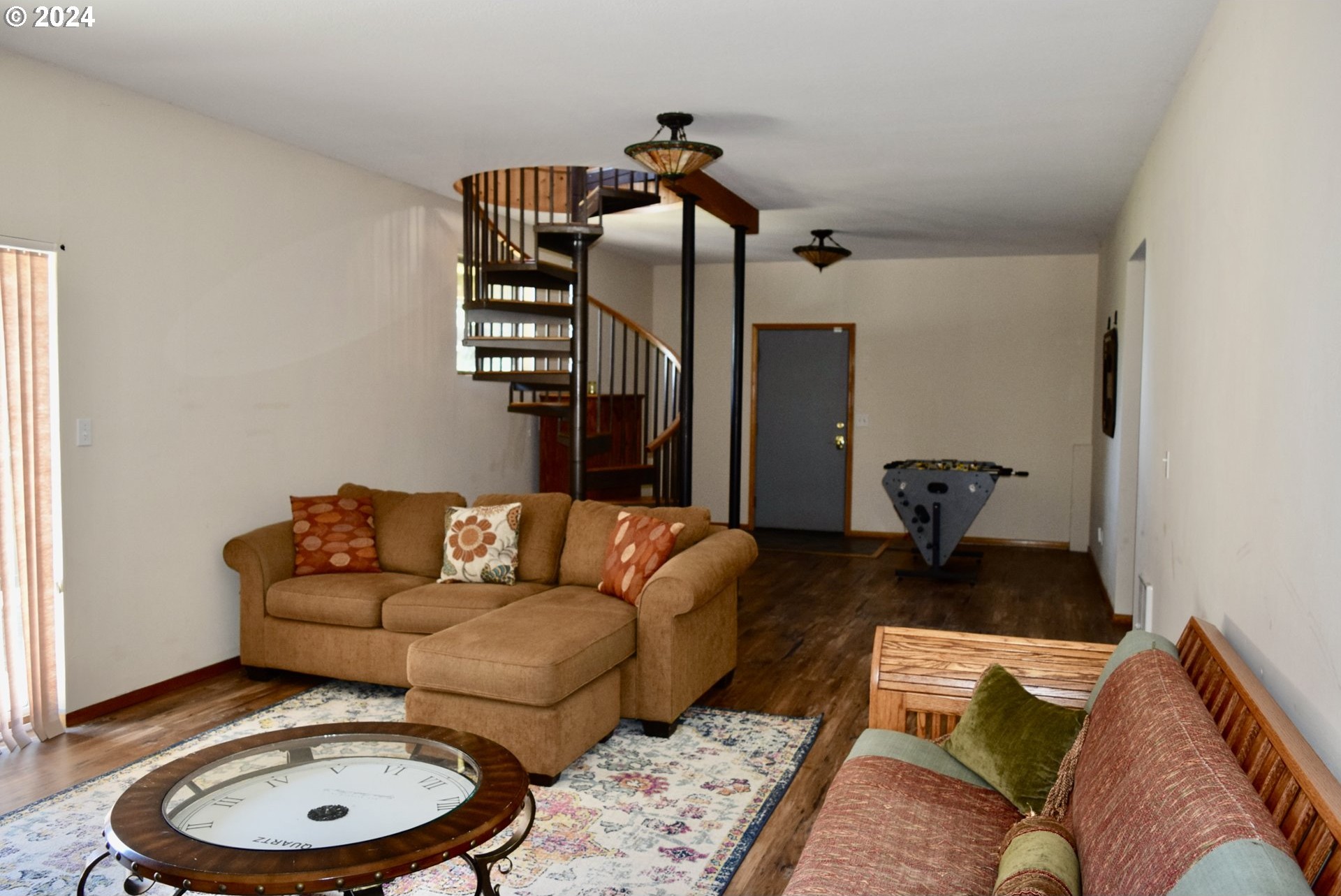 Gold Beach, Oregon, 97444, United States, 3 Bedrooms Bedrooms, ,3 BathroomsBathrooms,Residential,For Sale,1888635