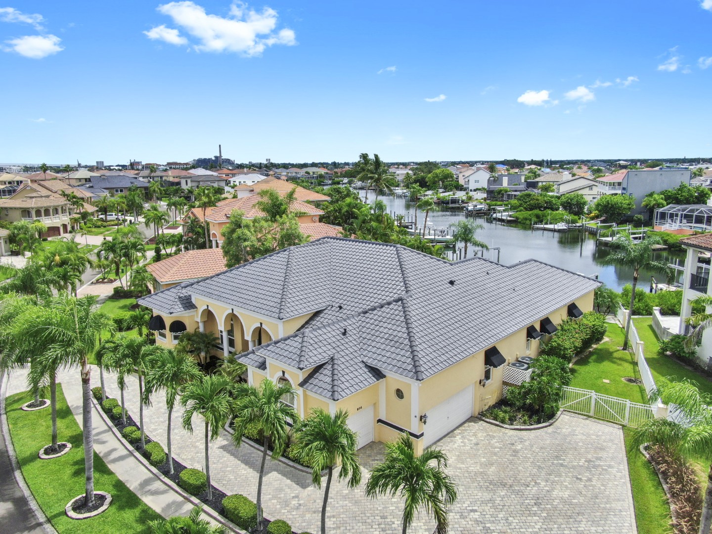 Apollo Beach, Florida, 33572, United States, 4 Bedrooms Bedrooms, ,4 BathroomsBathrooms,Residential,For Sale,1982499