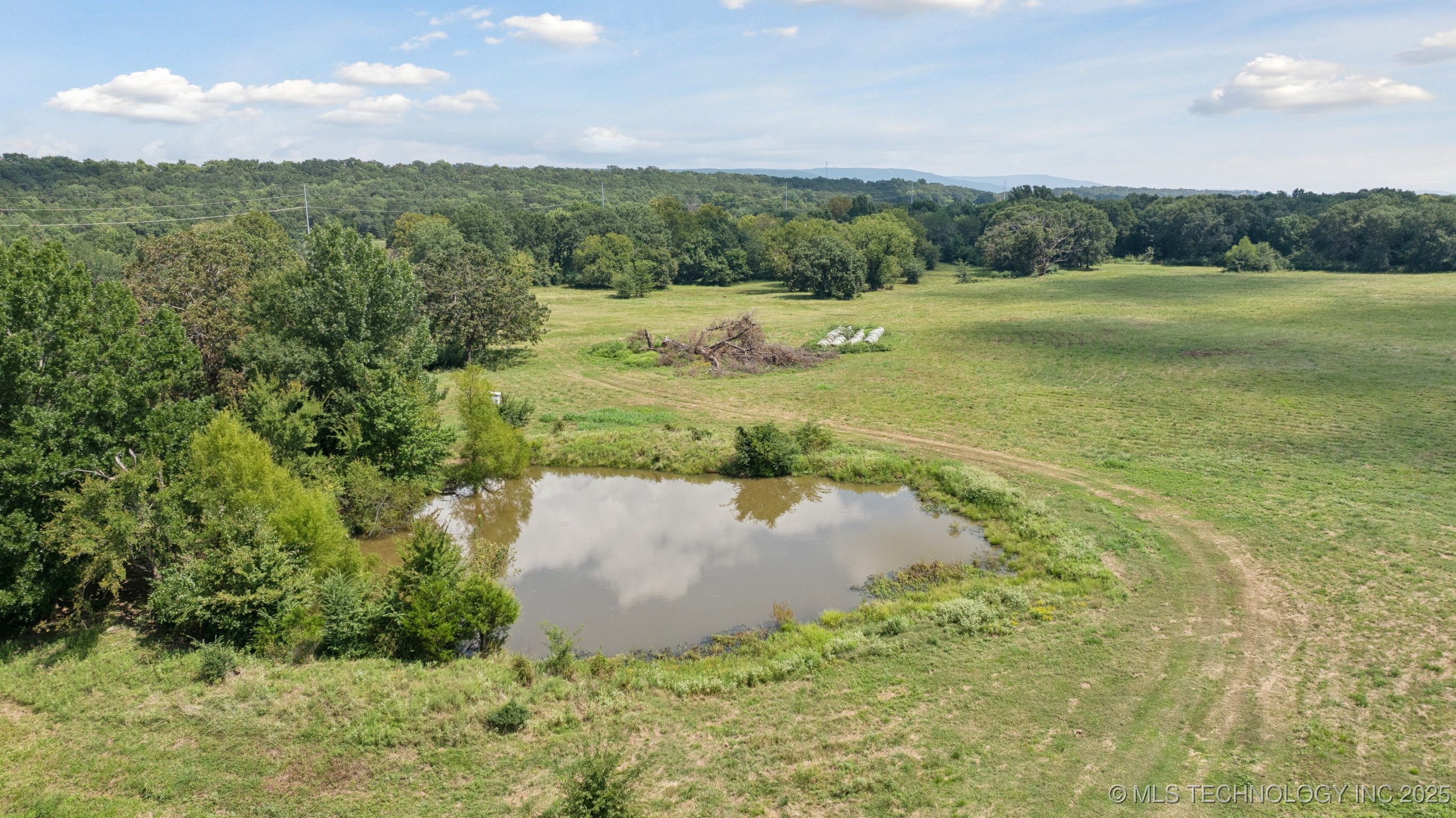 Wilburton, Oklahoma, 74578, United States, ,Residential,For Sale,1939872