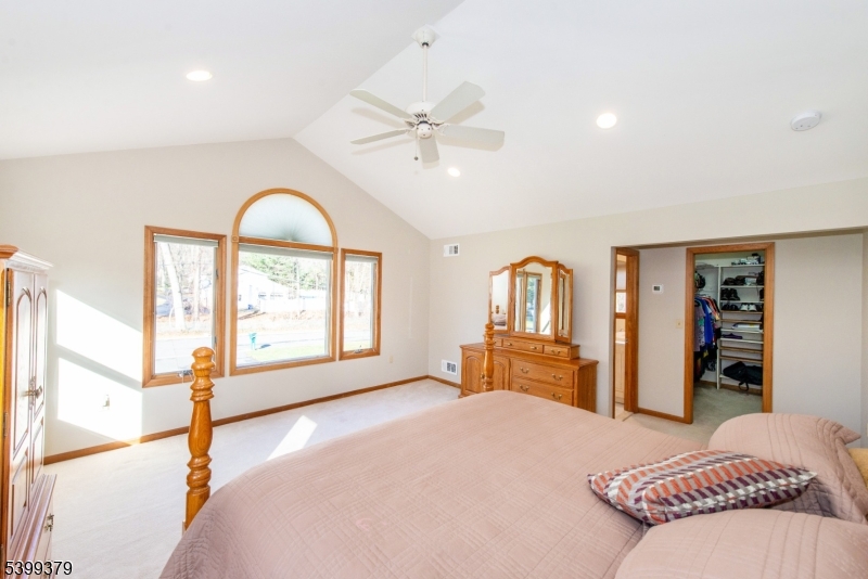 Parsippany, New Jersey, 07054-1711, United States, 4 Bedrooms Bedrooms, ,3 BathroomsBathrooms,Residential,For Sale,2001251