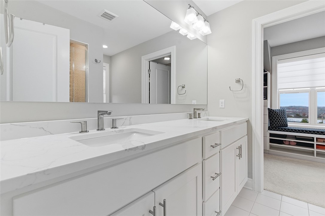 Collier Twp, Pennsylvania, 15205, United States, 4 Bedrooms Bedrooms, ,4 BathroomsBathrooms,Residential,For Sale,1994329