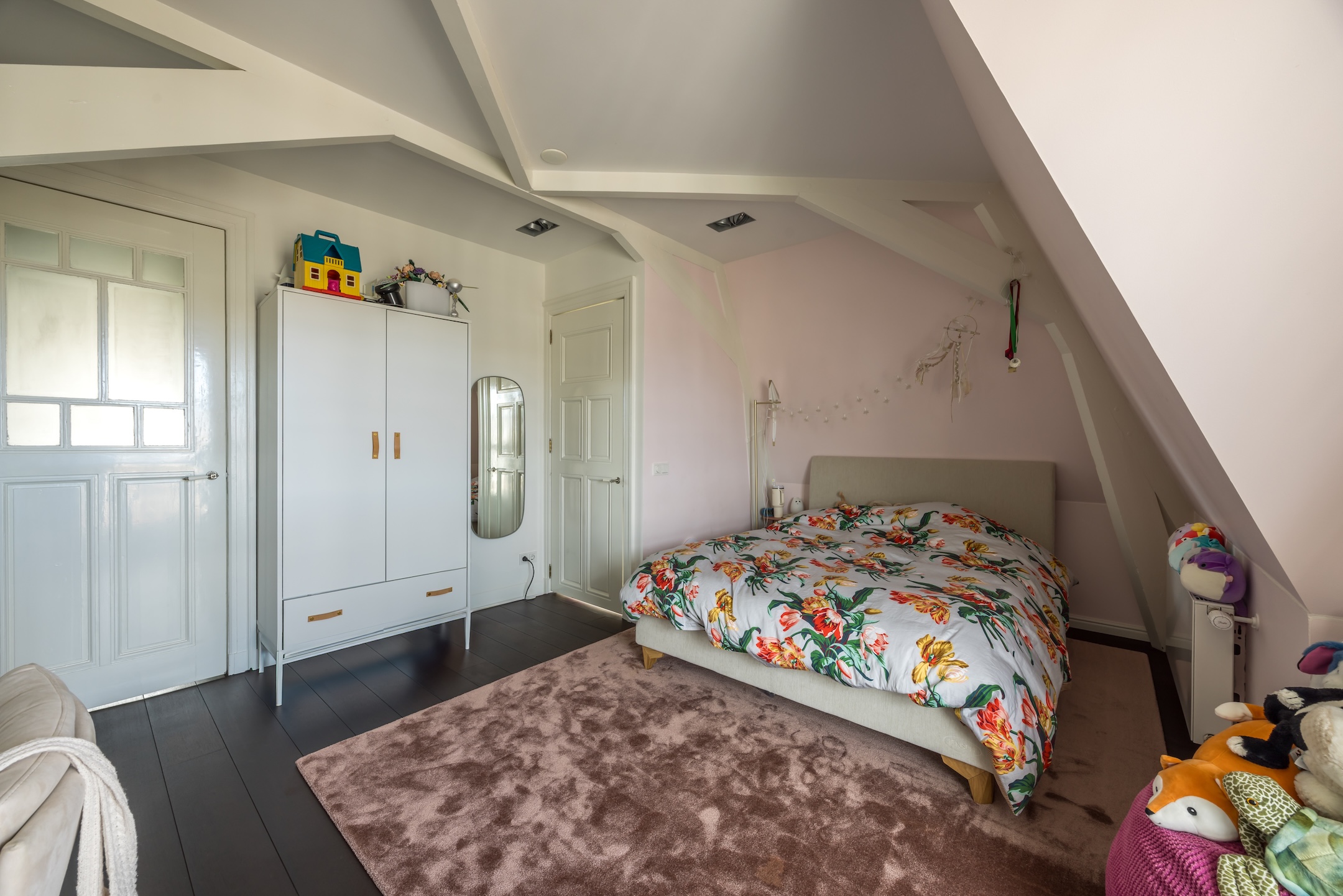  Charming and Spacious Townhouse in the Desirable Benoordenhout District Located - 物件實景