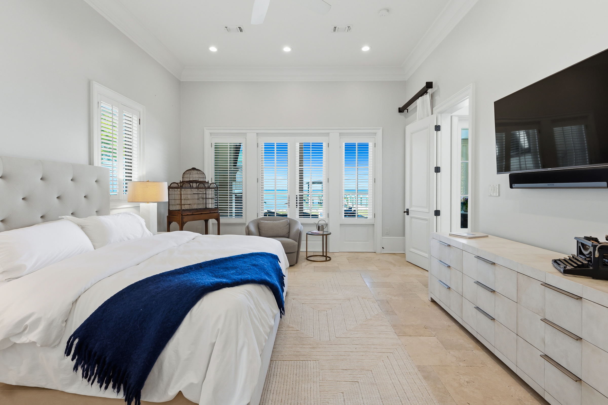  Private Bayfront Estate With Deepwater Dock And Resort-Style Outdoor Living - 物件實景