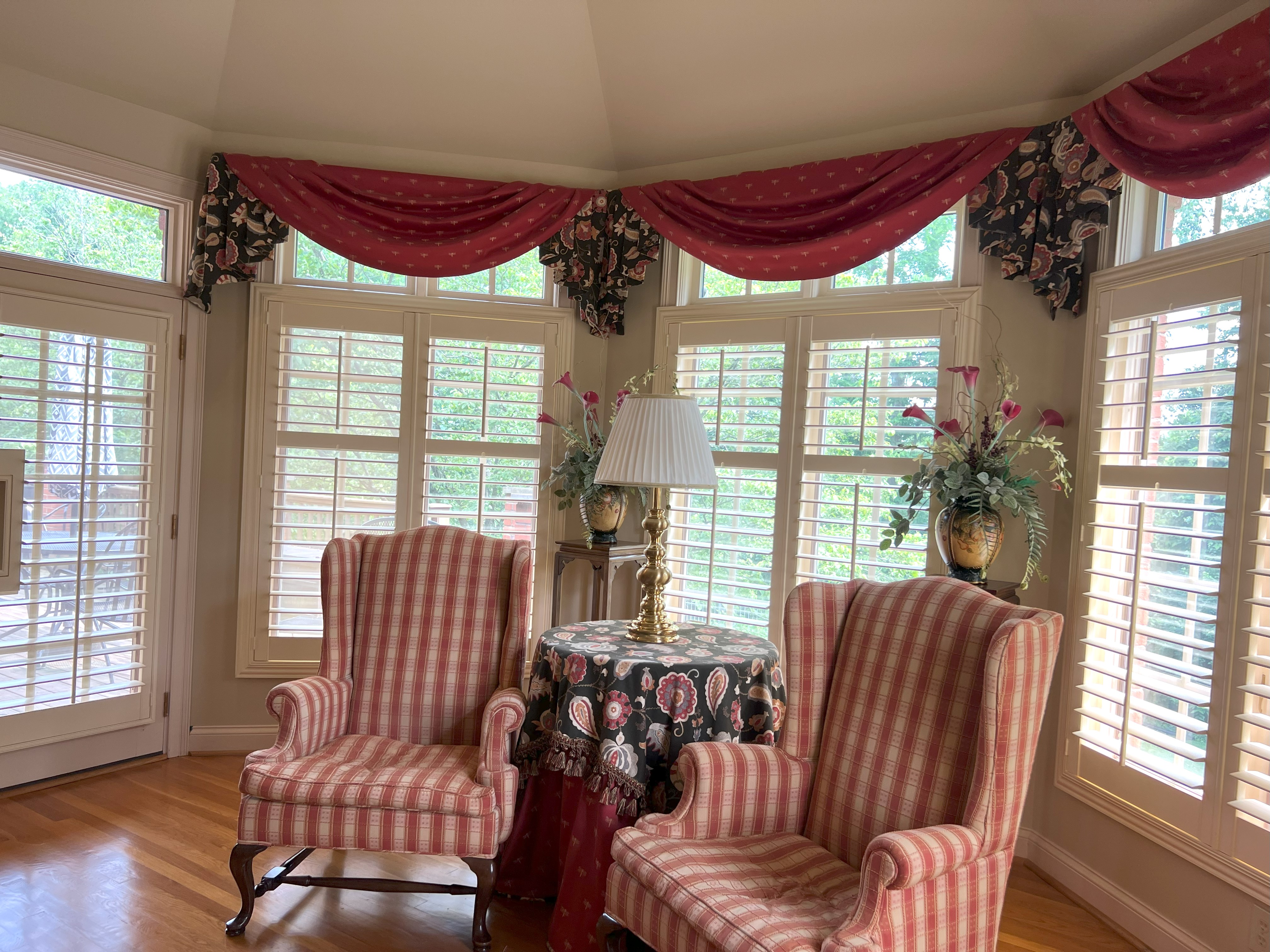 Frankfort, Kentucky, 40601, United States, 5 Bedrooms Bedrooms, ,4 BathroomsBathrooms,Residential,For Sale,1983551