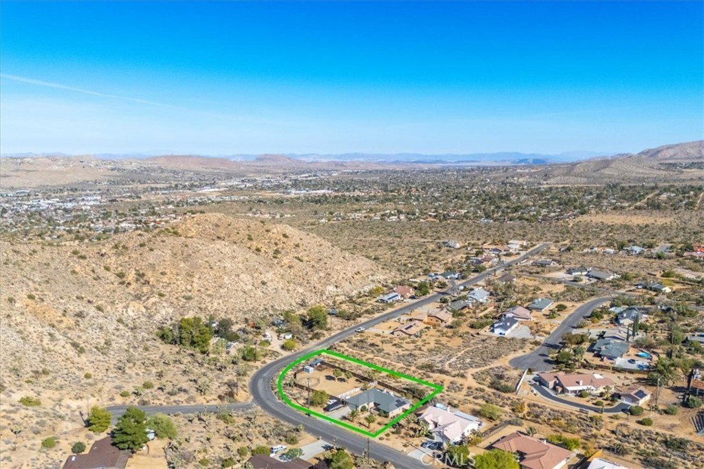 Yucca Valley, California, 92284, United States, 3 Bedrooms Bedrooms, ,2 BathroomsBathrooms,Residential,For Sale,1997054