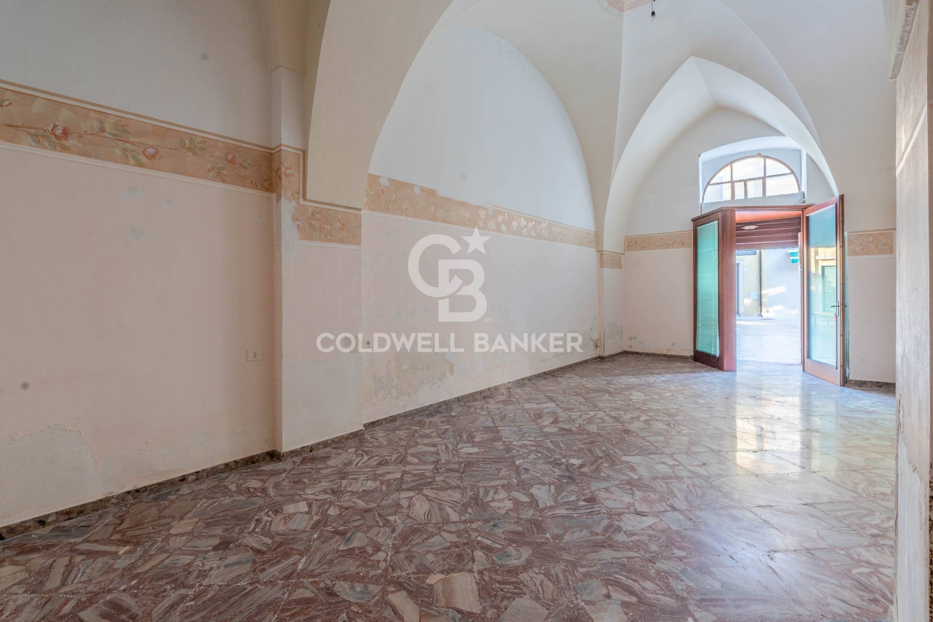 Viale della Repubblica, Aradeo, Lecce, 73040, IT, 6 Bedrooms Bedrooms, ,5 BathroomsBathrooms,Residential,For Sale,Viale della Repubblica,1442531