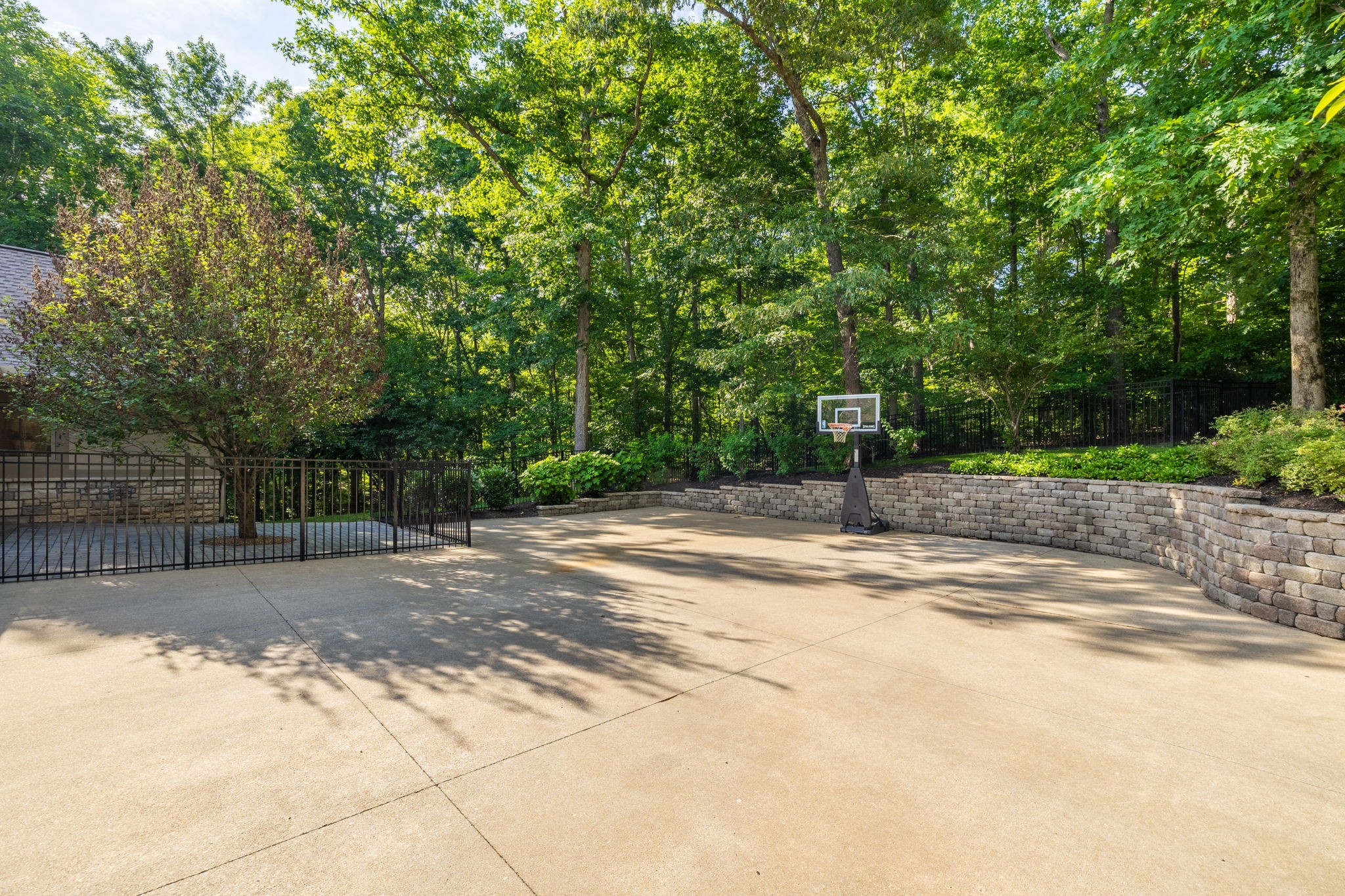  1003 Champion Hills Dr, Kingston Springs, TN, 37082 - 物件實景