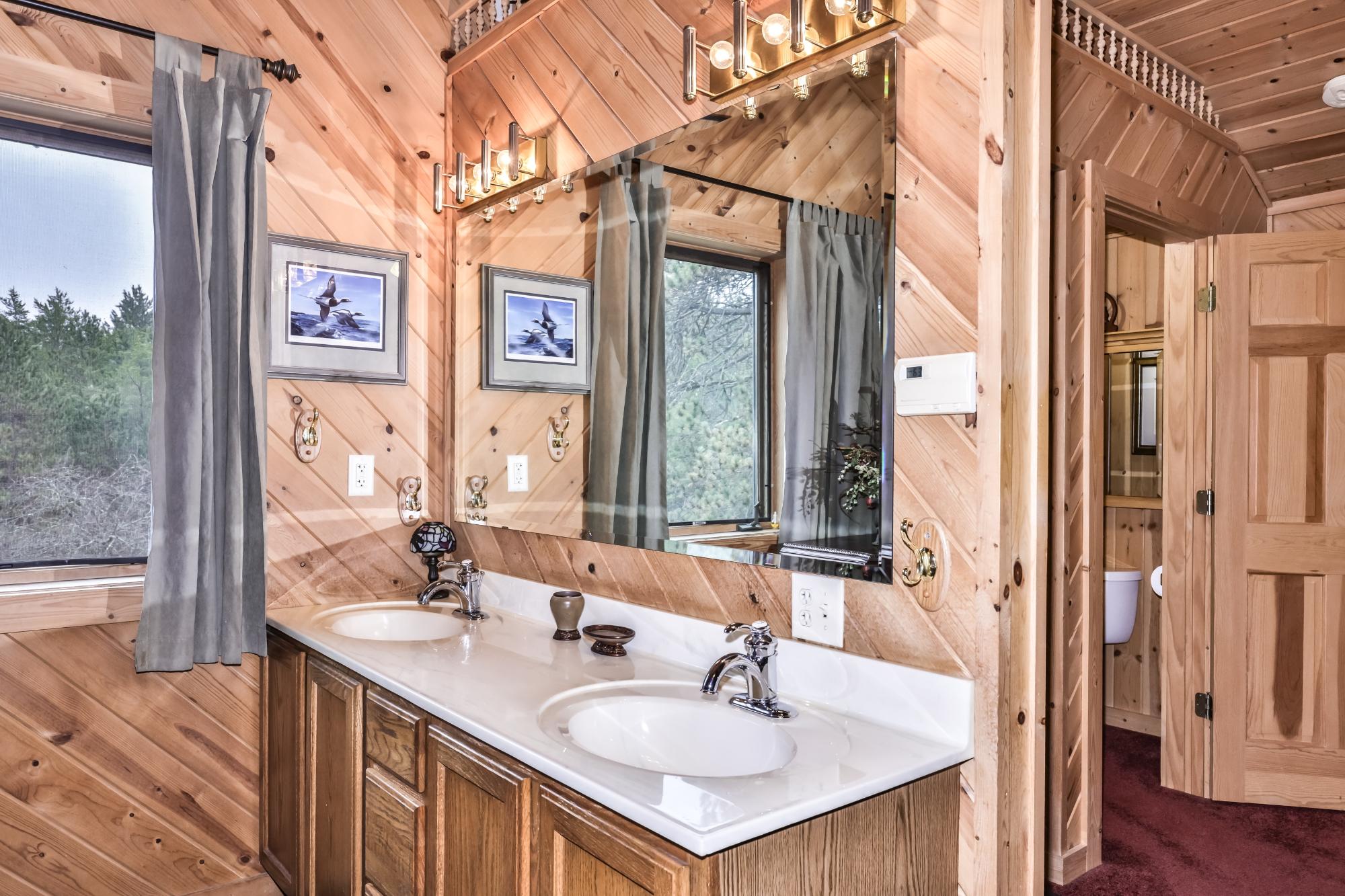 Tomahawk, Wisconsin, 54487, United States, 3 Bedrooms Bedrooms, ,3 BathroomsBathrooms,Residential,For Sale,1798272
