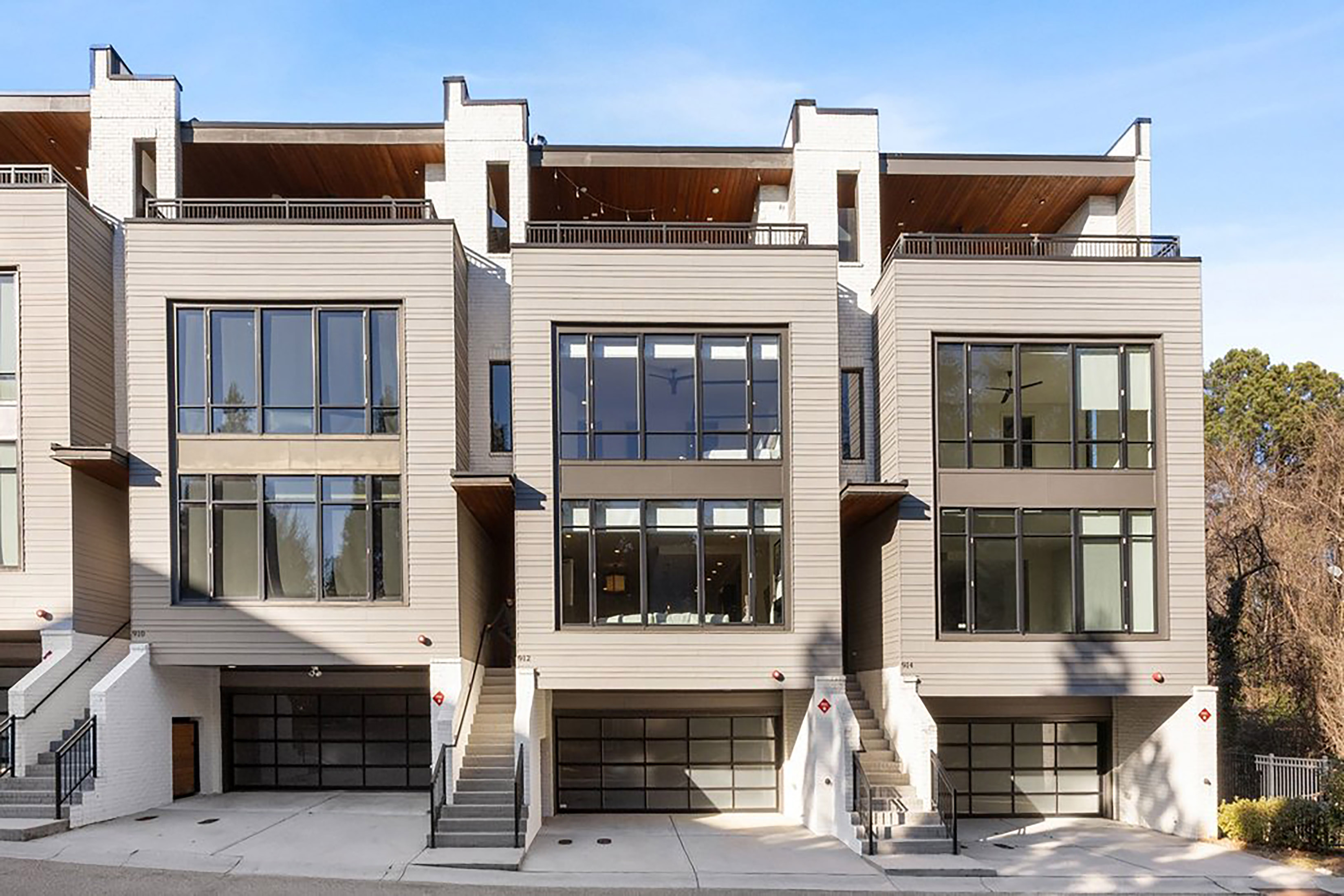  Luxury Buckhead Townhome with Fourth Floor Sky Lounge and Elevator - 物件實景