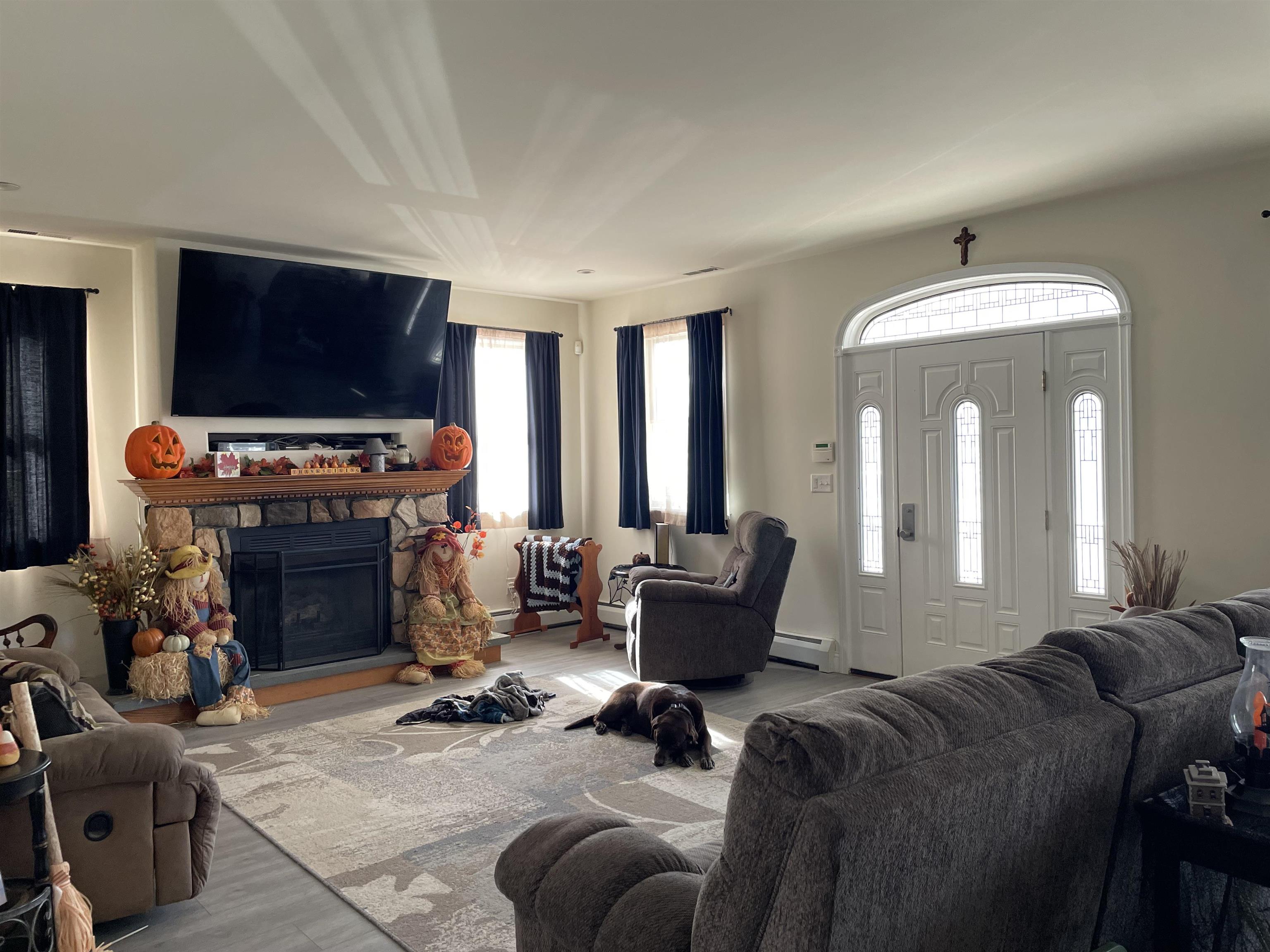 Wildwood Crest, New Jersey, 08260-1307, United States, 5 Bedrooms Bedrooms, ,2 BathroomsBathrooms,Residential,For Sale,1982294