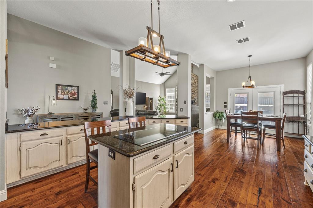 Rockwall, Texas, 75087, United States, 5 Bedrooms Bedrooms, ,4 BathroomsBathrooms,Residential,For Sale,1838484