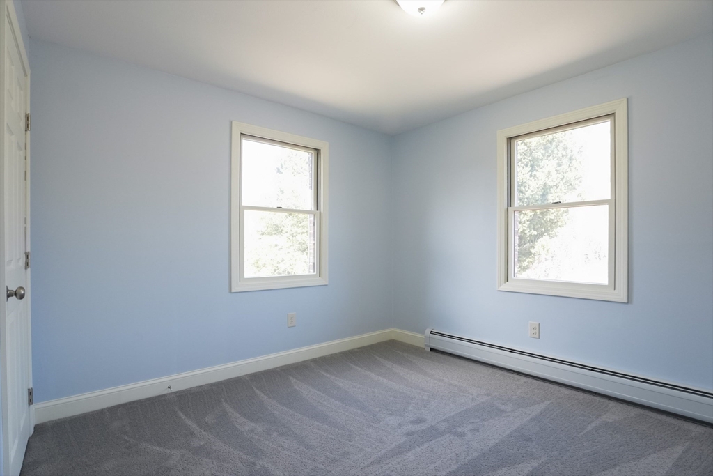 Brimfield, Massachusetts, 01010, United States, 4 Bedrooms Bedrooms, ,3 BathroomsBathrooms,Residential,For Sale,1928752