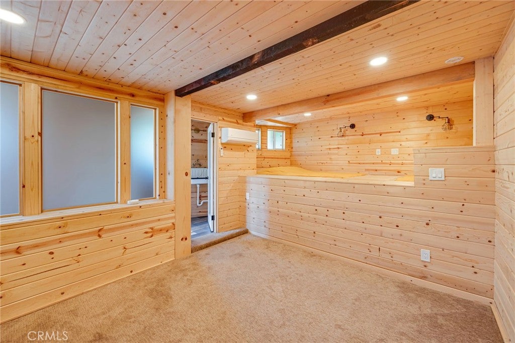 Los Angeles, California, 90031, United States, 3 Bedrooms Bedrooms, ,2 BathroomsBathrooms,Residential,For Sale,1862945