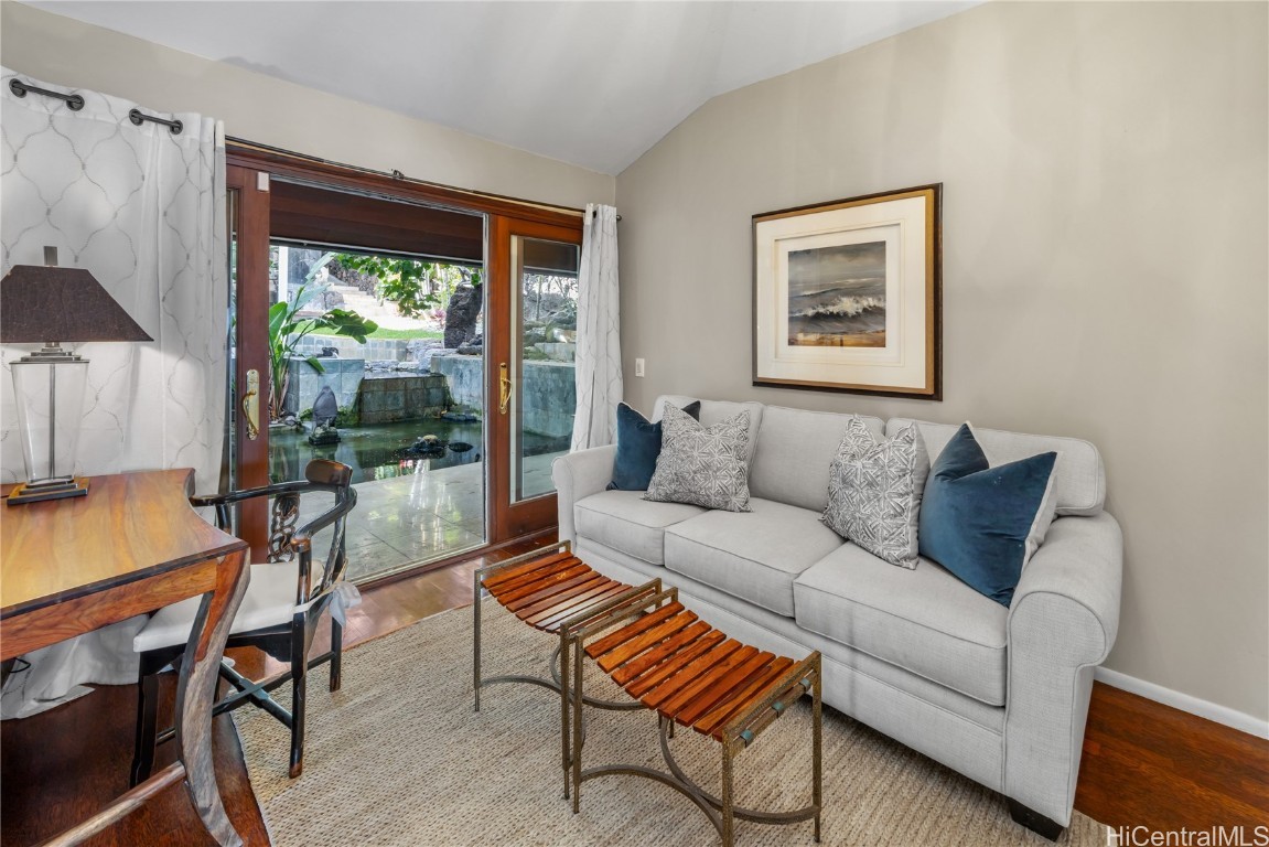 4240 Kaikoo Place, Honolulu, Hawaii, 96816, United States, 5 Bedrooms Bedrooms, ,6 BathroomsBathrooms,Residential,For Sale,4240 Kaikoo Place,1646574