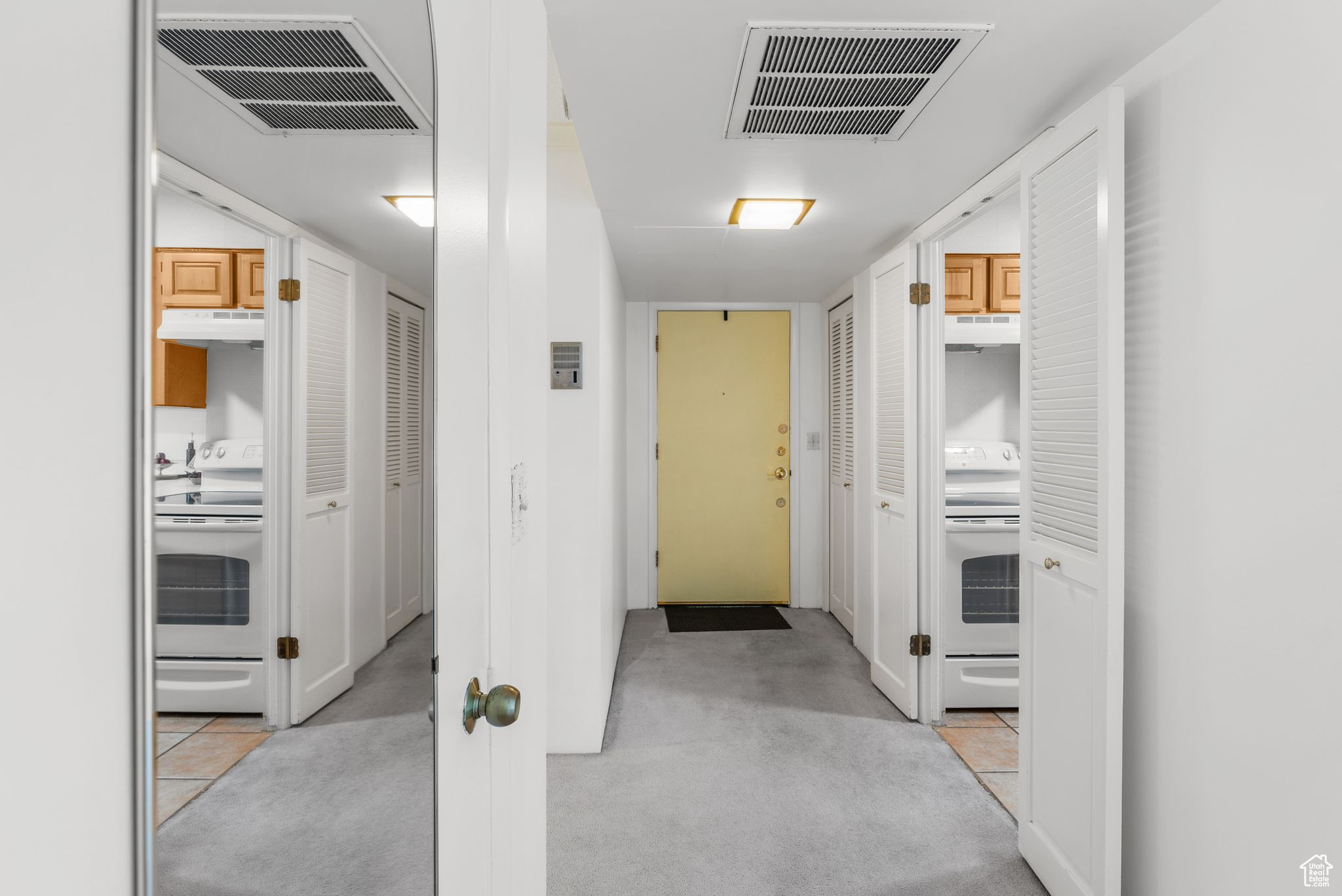 Salt Lake City, Utah, 84108, United States, 2 Bedrooms Bedrooms, ,1 BathroomBathrooms,Residential,For Sale,1882344