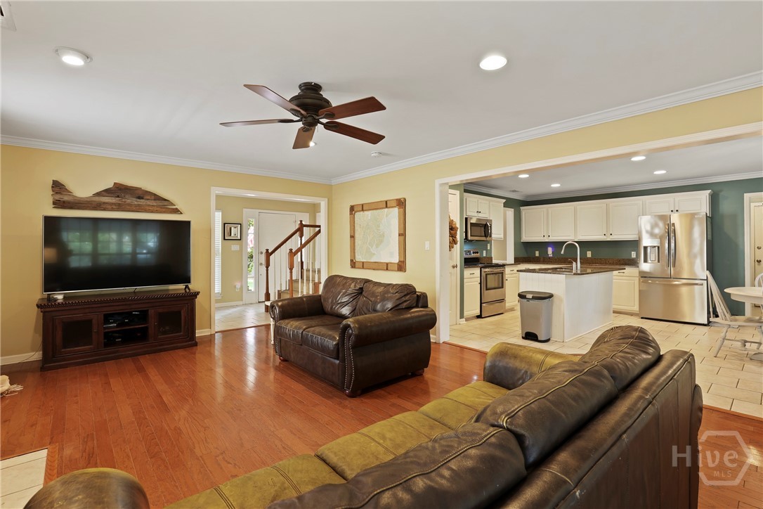 Savannah, Georgia, 31410, United States, 4 Bedrooms Bedrooms, ,3 BathroomsBathrooms,Residential,For Sale,1847240
