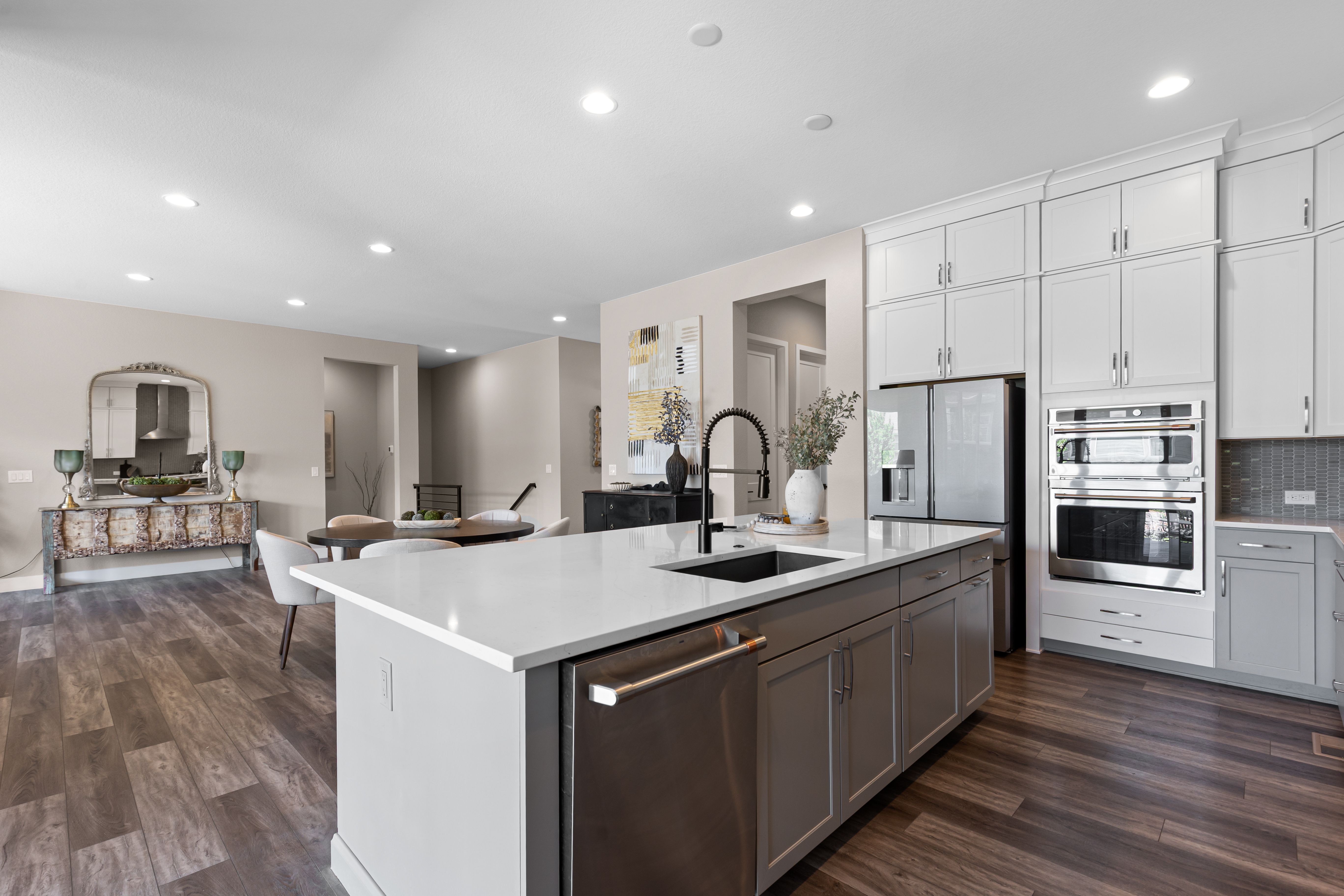  100% Move-in Ready and Beautifully Designed - 物件實景
