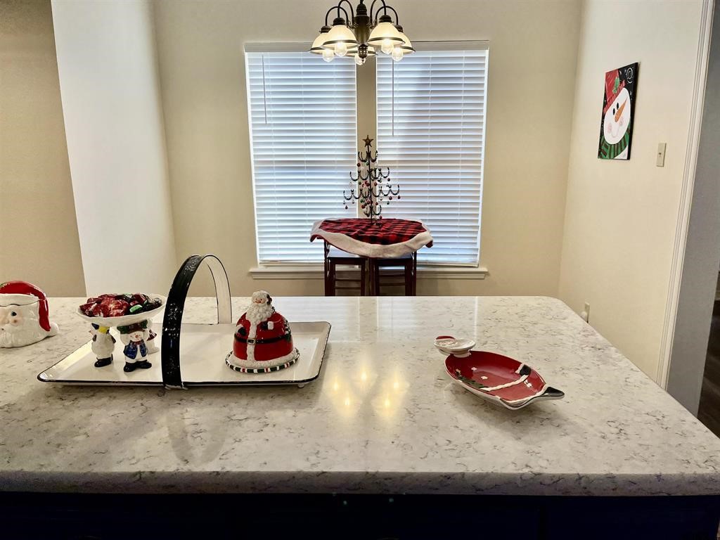 Mineola, Texas, 75771, United States, 3 Bedrooms Bedrooms, ,3 BathroomsBathrooms,Residential,For Sale,2005685