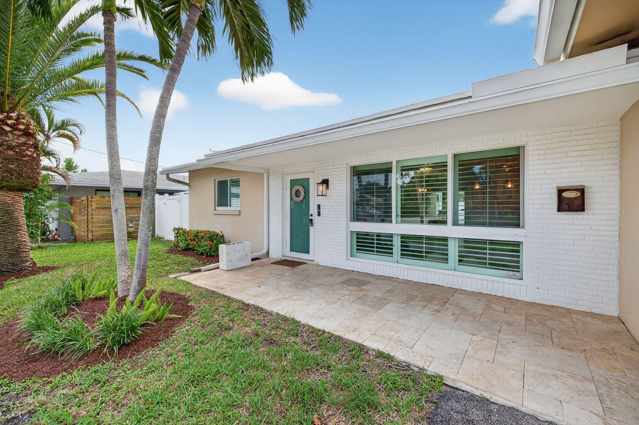 Fort Lauderdale, Florida, 33334, United States, 3 Bedrooms Bedrooms, ,2 BathroomsBathrooms,Residential,For Sale,1940437
