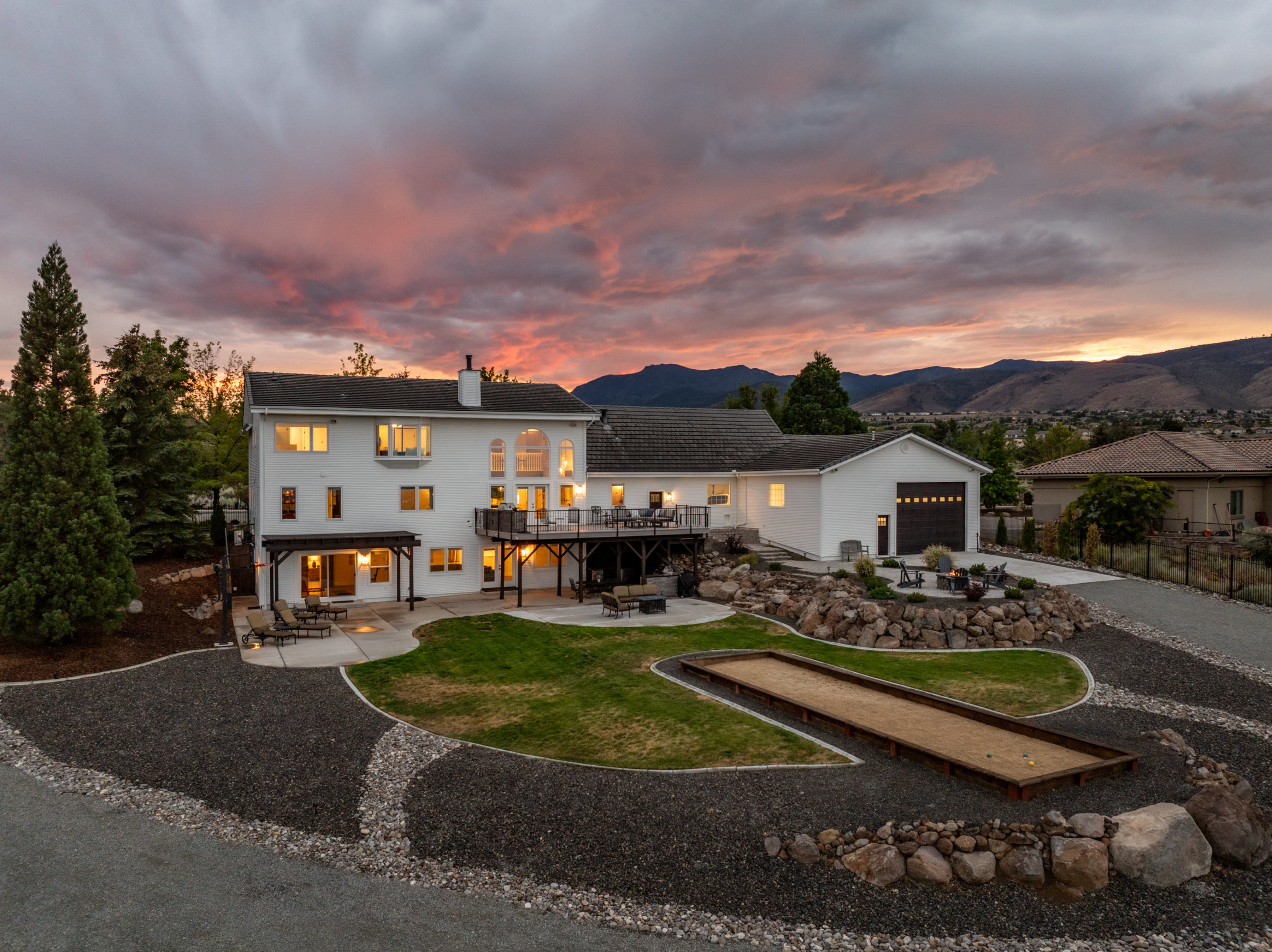  Expansive South West Luxury Ranch Style Estate with RV Garage & In-Law Quarters - 物件實景