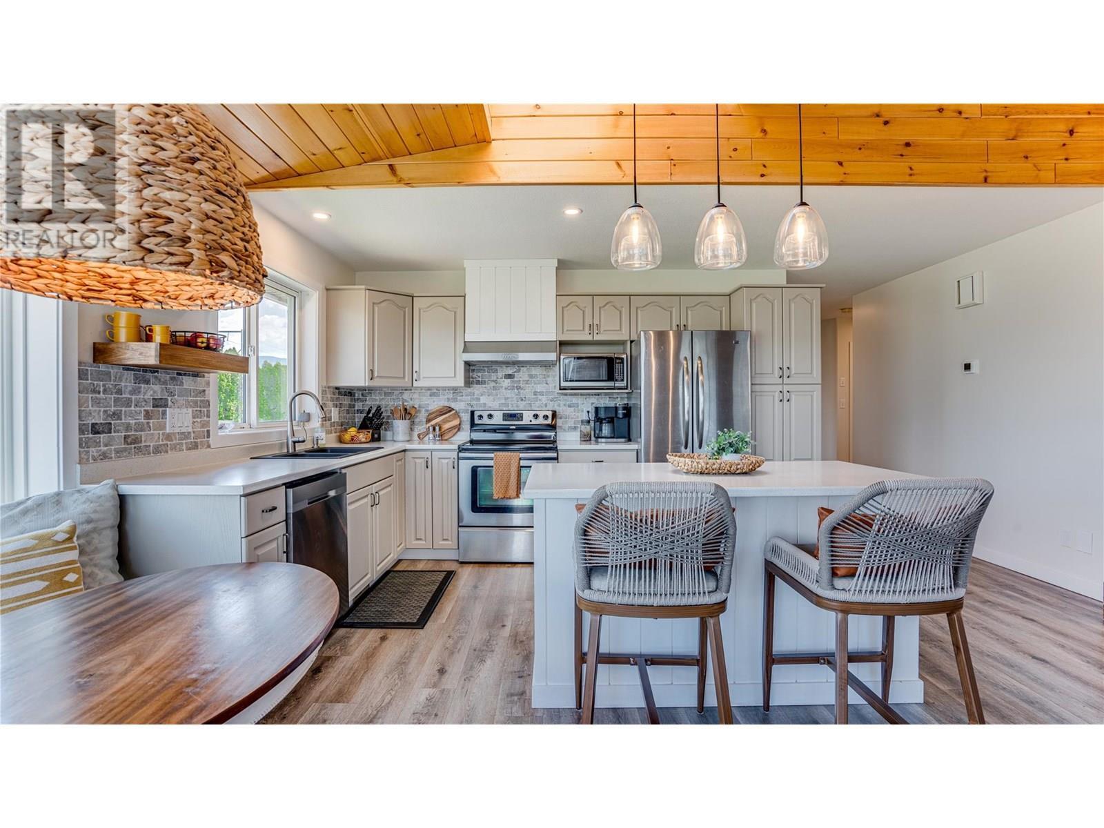 ENDERBY, British Columbia, V4Y 4B8, CA, 4 Bedrooms Bedrooms, ,3 BathroomsBathrooms,Residential,For Sale,1906459