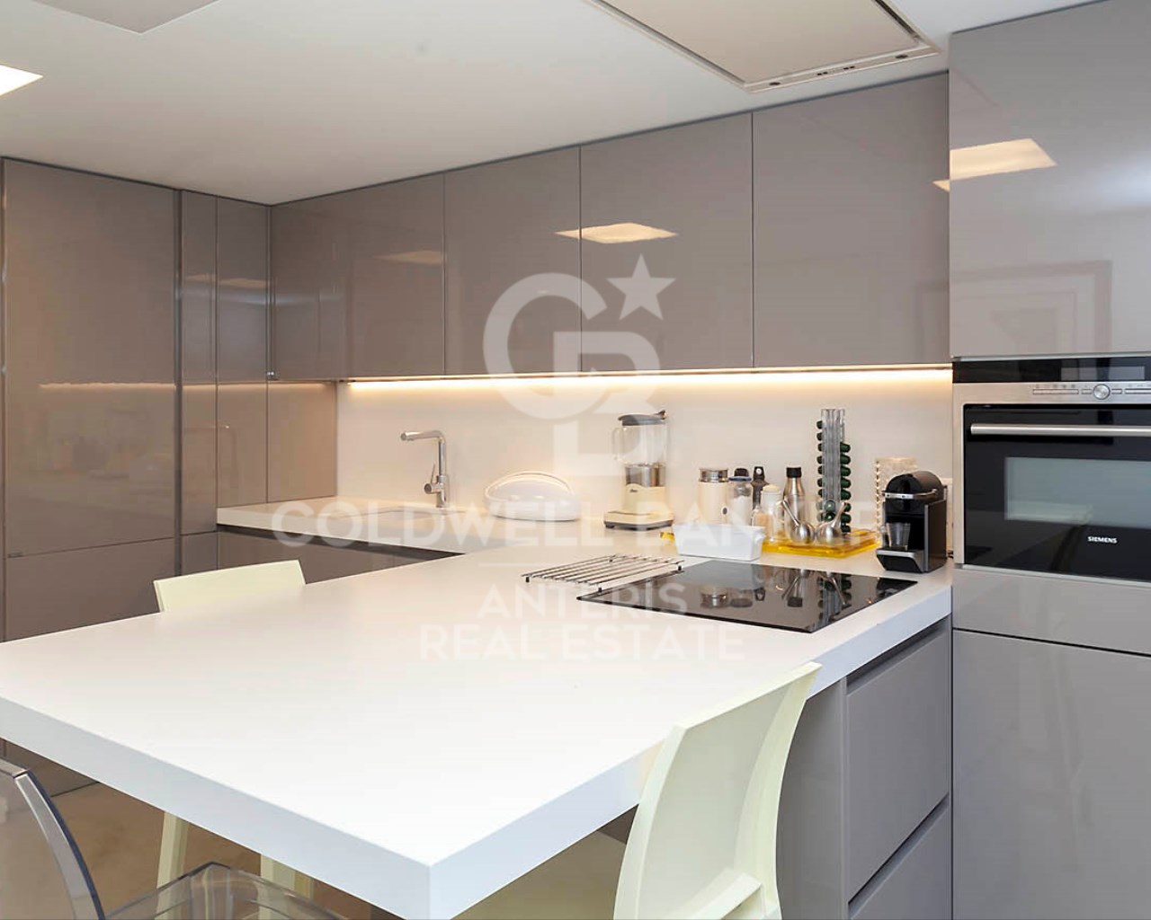 Barcelona, Barcelona, Ciutat Vella Barcelona, Barc, Barcelona, Catalonia, ES, 3 Bedrooms Bedrooms, ,3 BathroomsBathrooms,Residential,For Sale,Barcelona, Barcelona, Ciutat Vella Barcelona, Barc,1670294