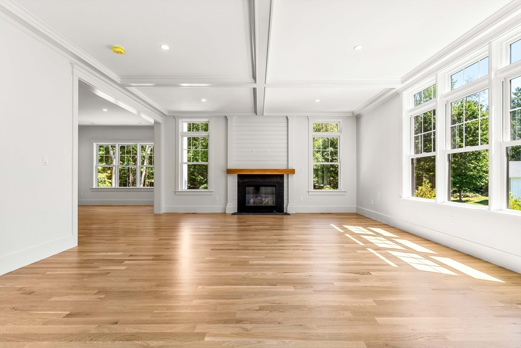 North Reading, Massachusetts, 01864, United States, 4 Bedrooms Bedrooms, ,3 BathroomsBathrooms,Residential,For Sale,1927425