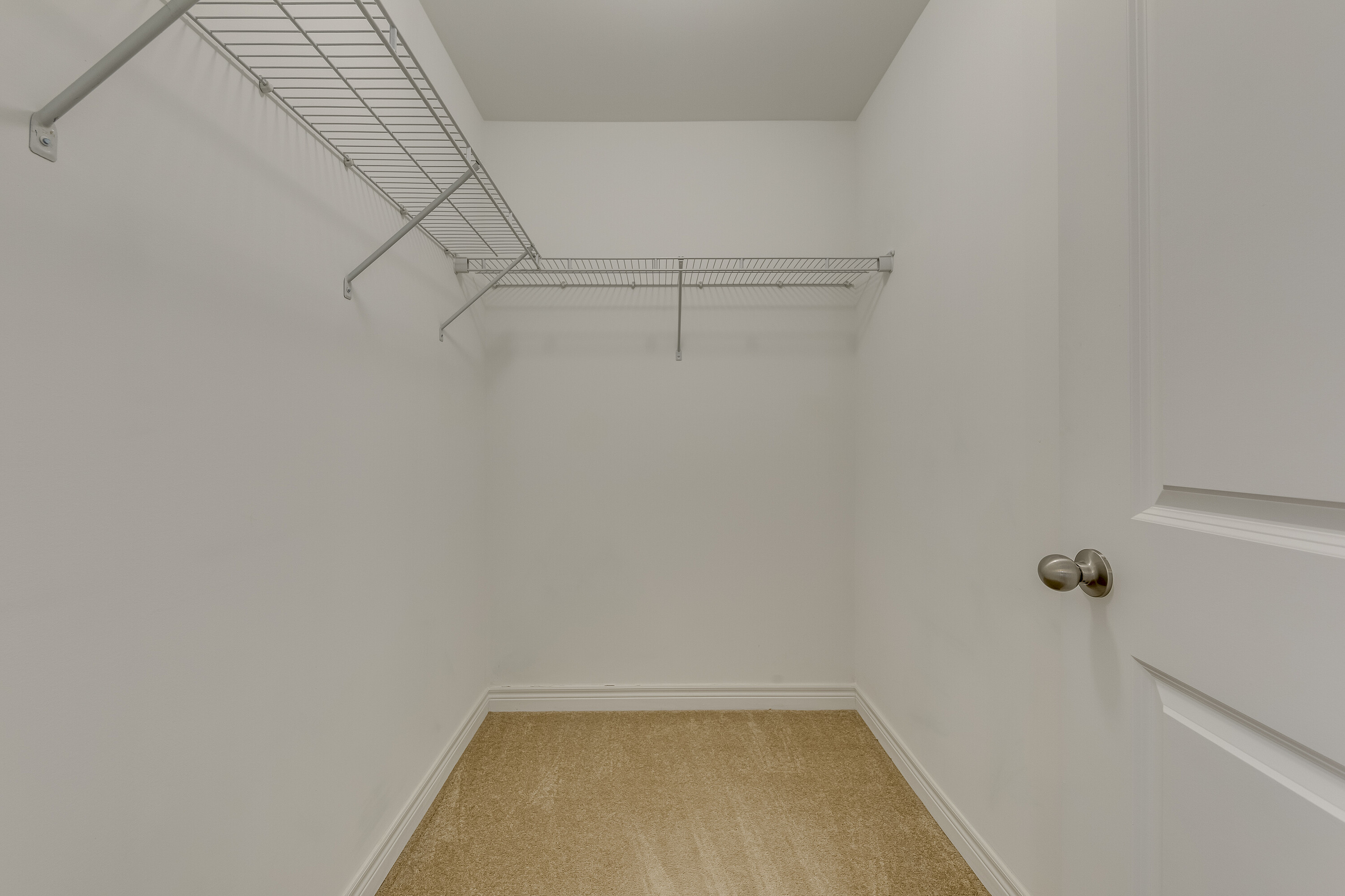  Modern 3-Storey Townhome - 物件實景