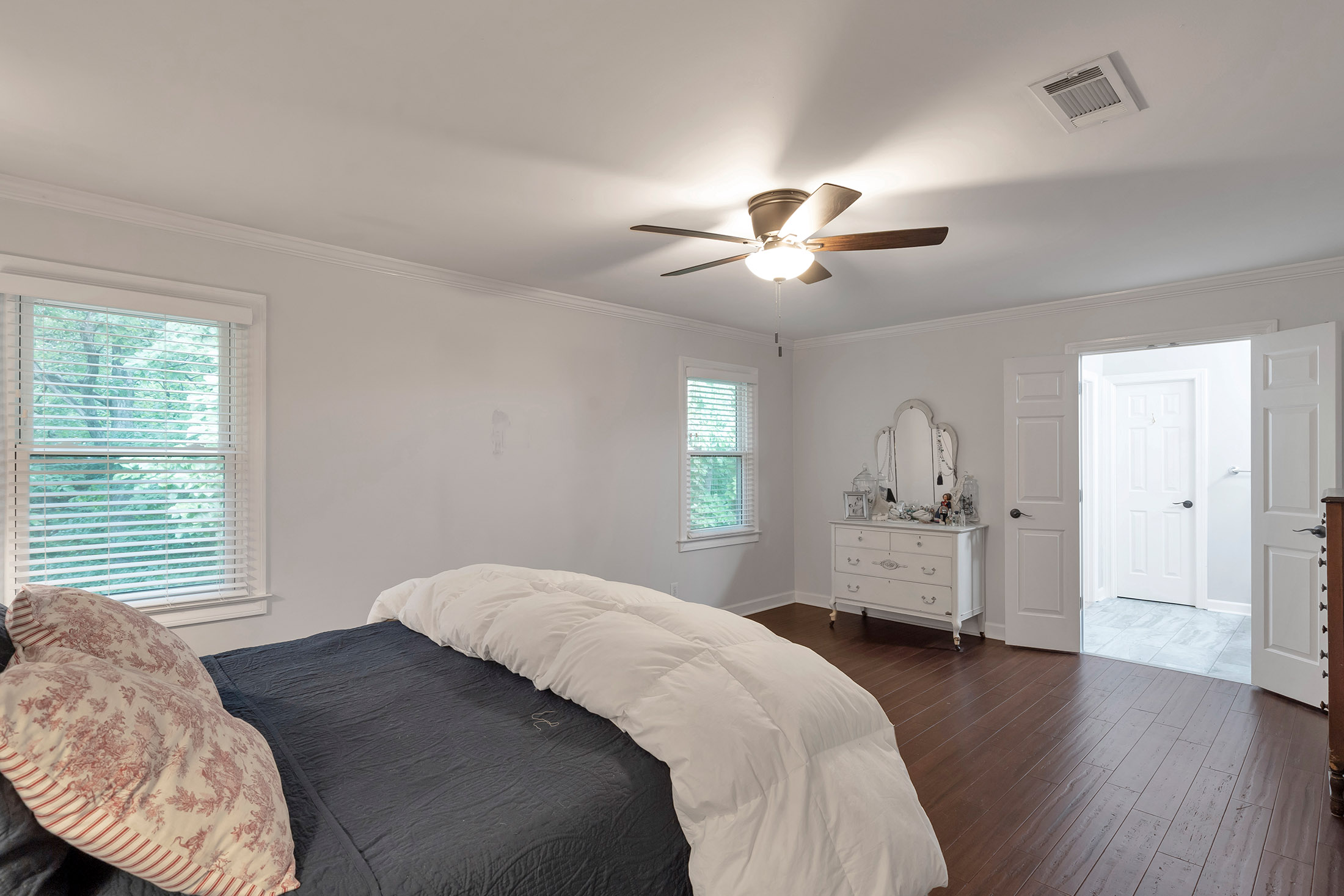  Special Townhome Tucked in a Quiet Sandy Springs Community - 物件實景