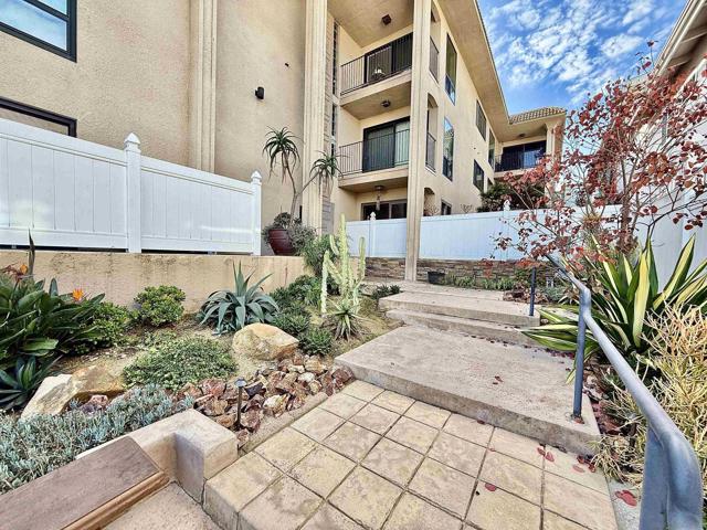 San Diego, California, 92106, United States, 2 Bedrooms Bedrooms, ,2 BathroomsBathrooms,Residential,For Sale,1992345