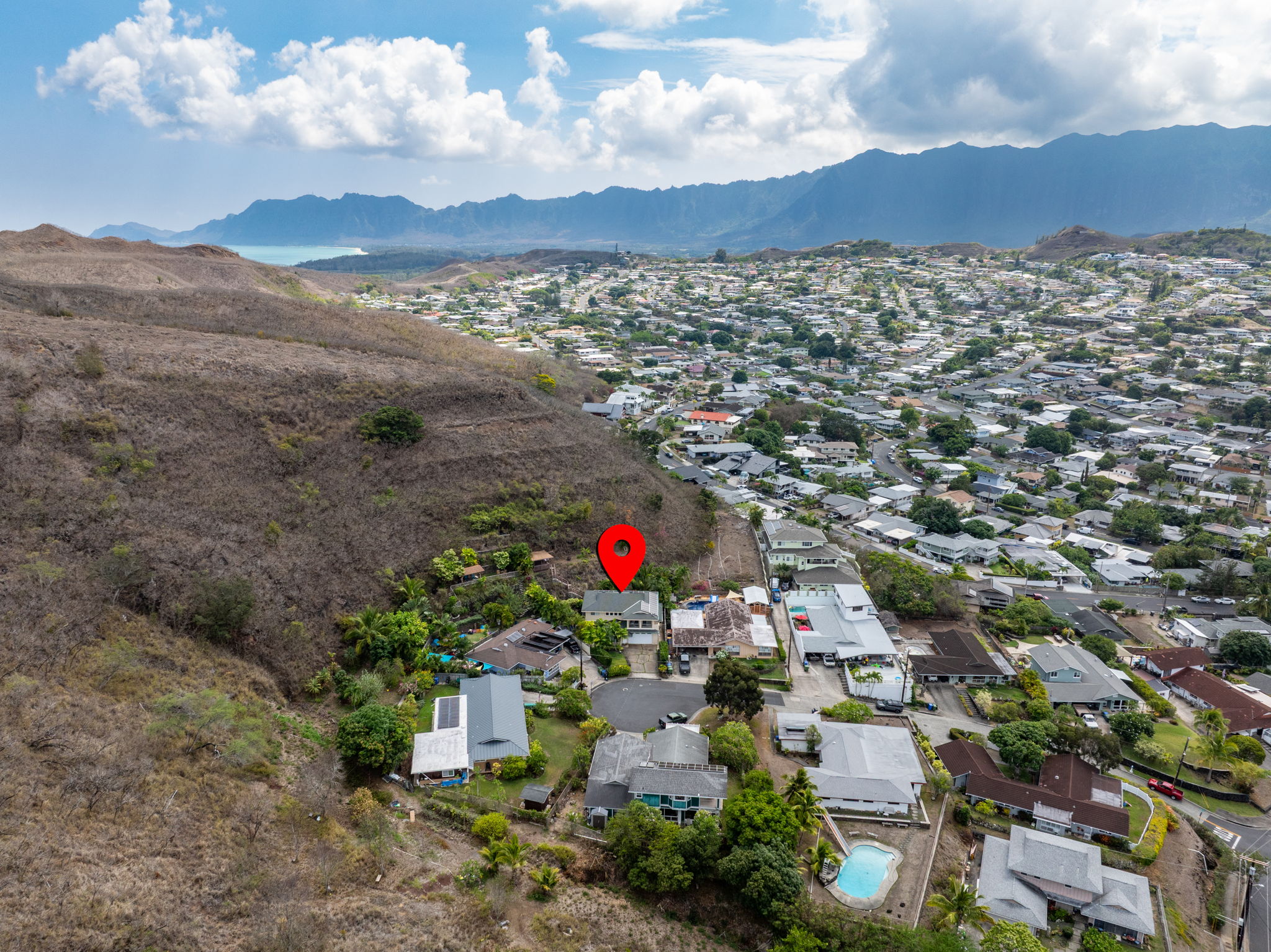 Kailua, Hawaii, 96734, United States, 6 Bedrooms Bedrooms, ,4 BathroomsBathrooms,Residential,For Sale,1981977