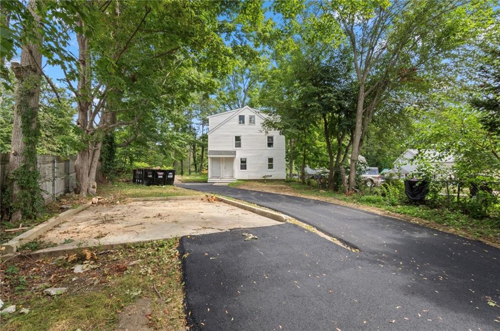 Cranston, Rhode Island, 02921, United States, 6 Bedrooms Bedrooms, ,2 BathroomsBathrooms,Residential,For Sale,2005214