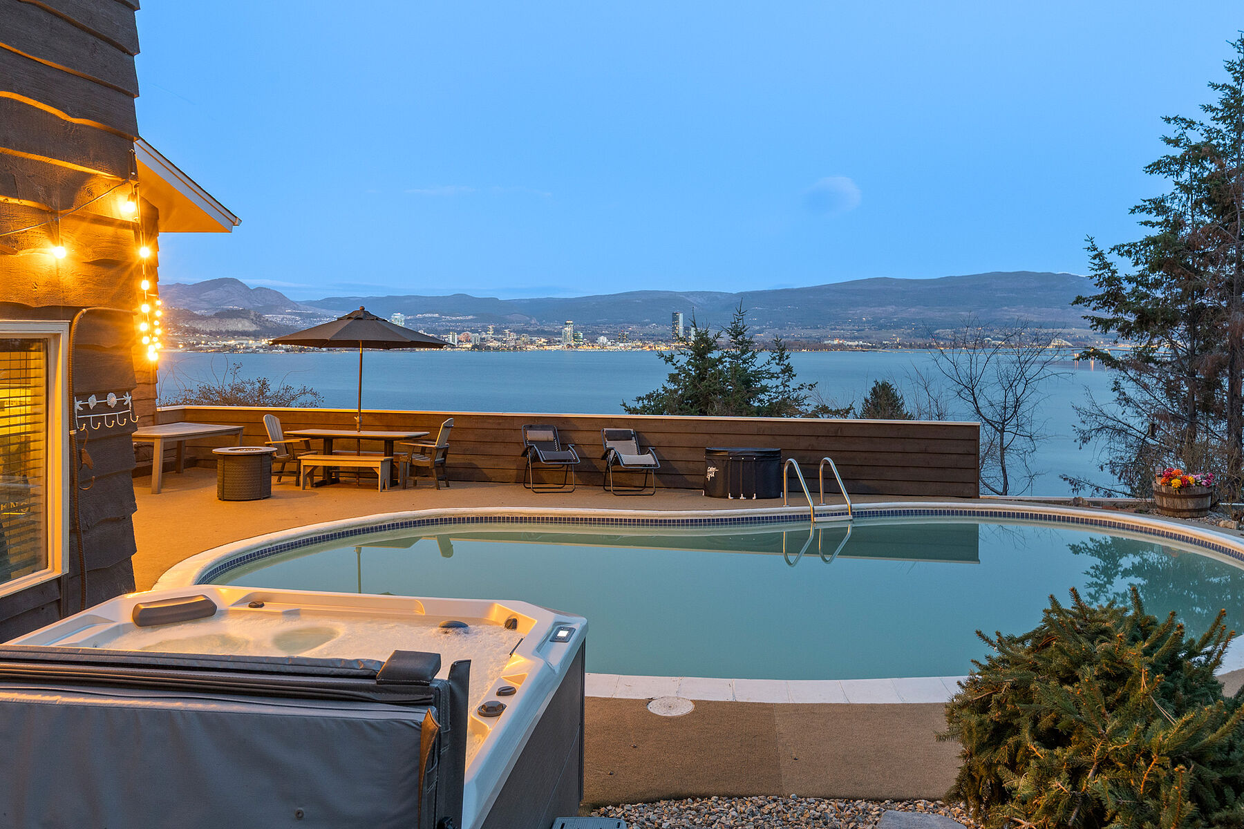  Timeless Design with a Pool - 物件實景