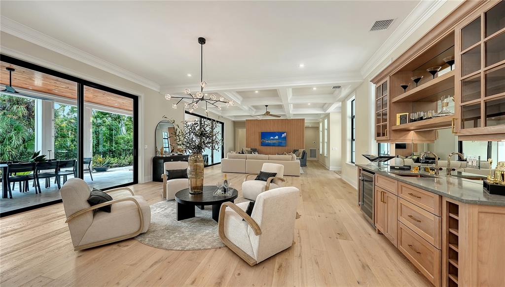 Sarasota, Florida, 34242, United States, 4 Bedrooms Bedrooms, ,6 BathroomsBathrooms,Residential,For Sale,2003081