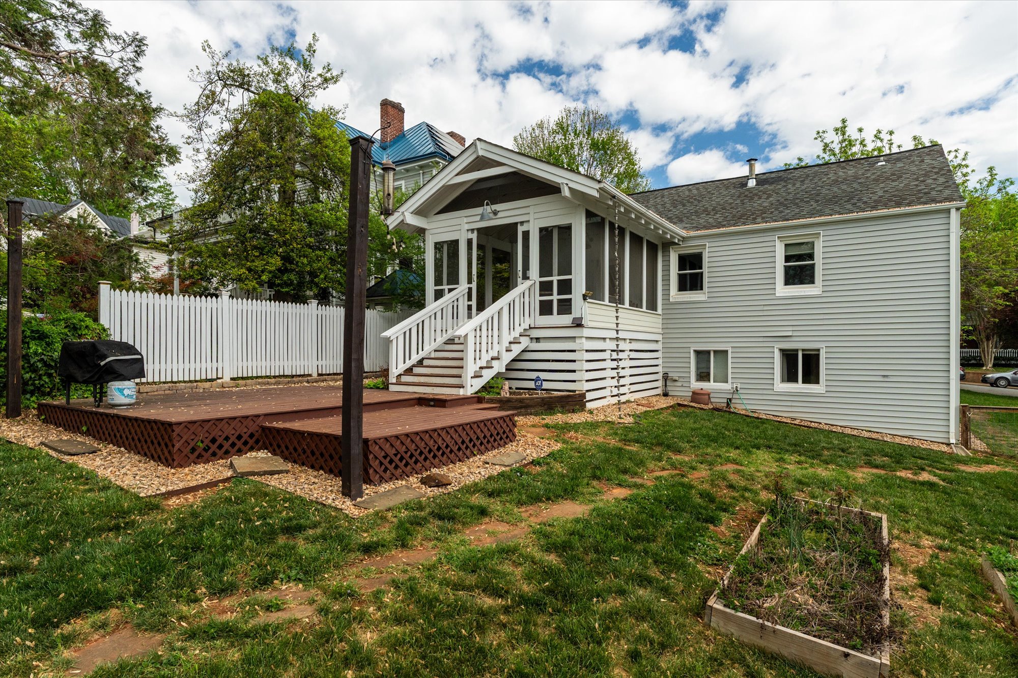  1116 East Jefferson St - 物件實景