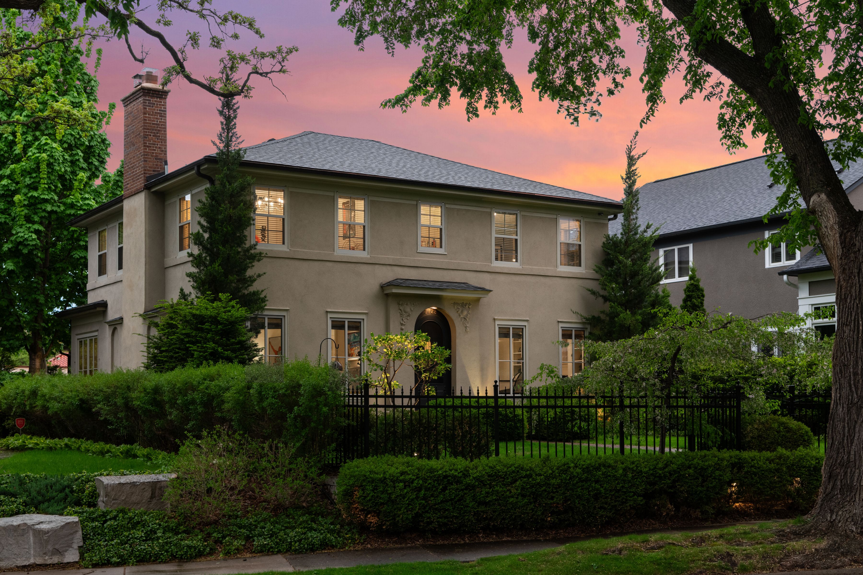  Architectural Elegance in Prestigious Kenwood - 物件實景