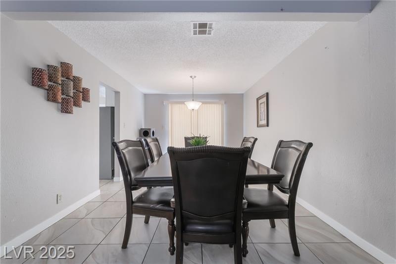 Henderson, Nevada, 89014, United States, 4 Bedrooms Bedrooms, ,2 BathroomsBathrooms,Residential,For Sale,1977160