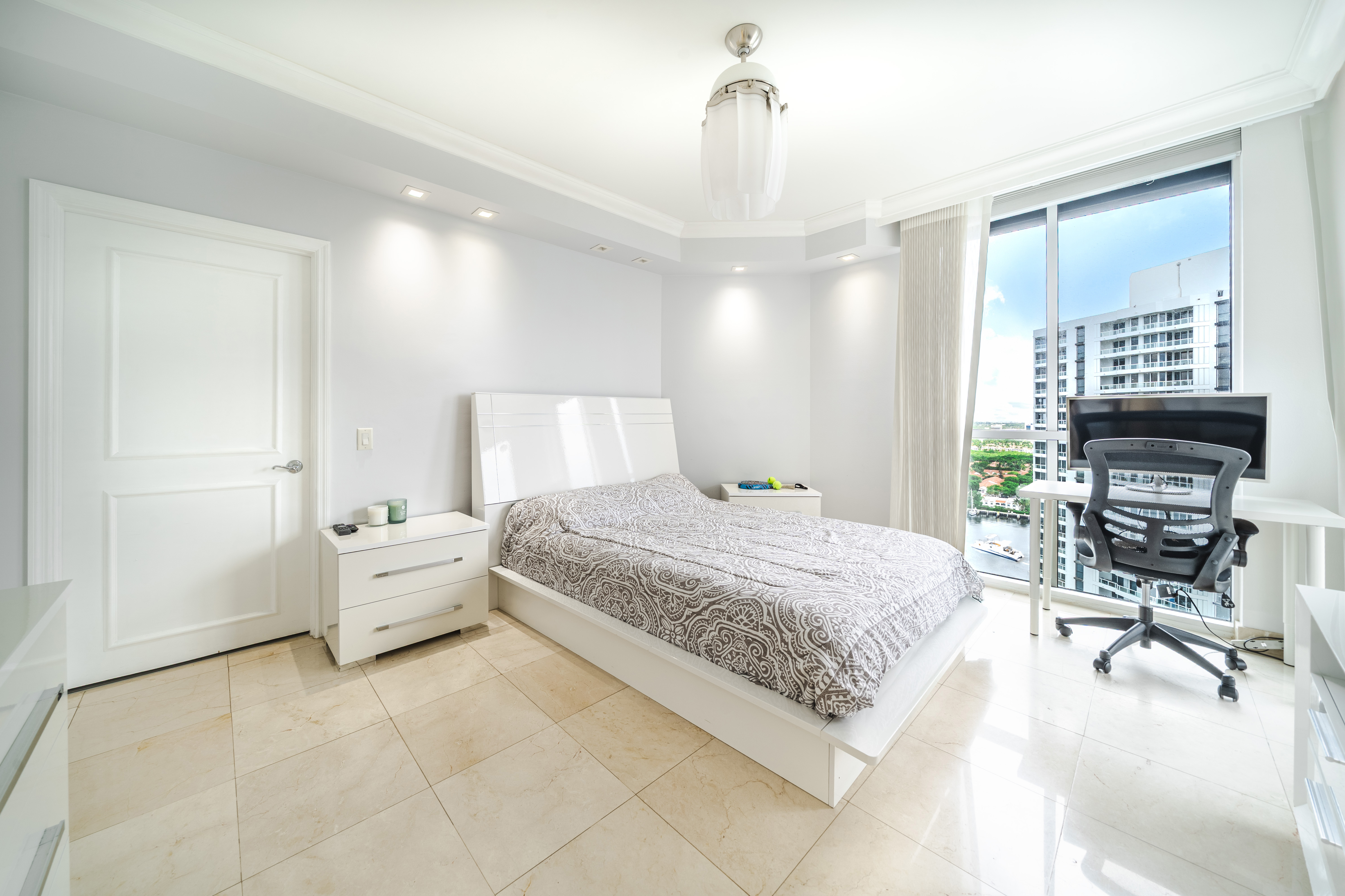  21050 Point Pl, Aventura, FL, 33180 - 物件實景