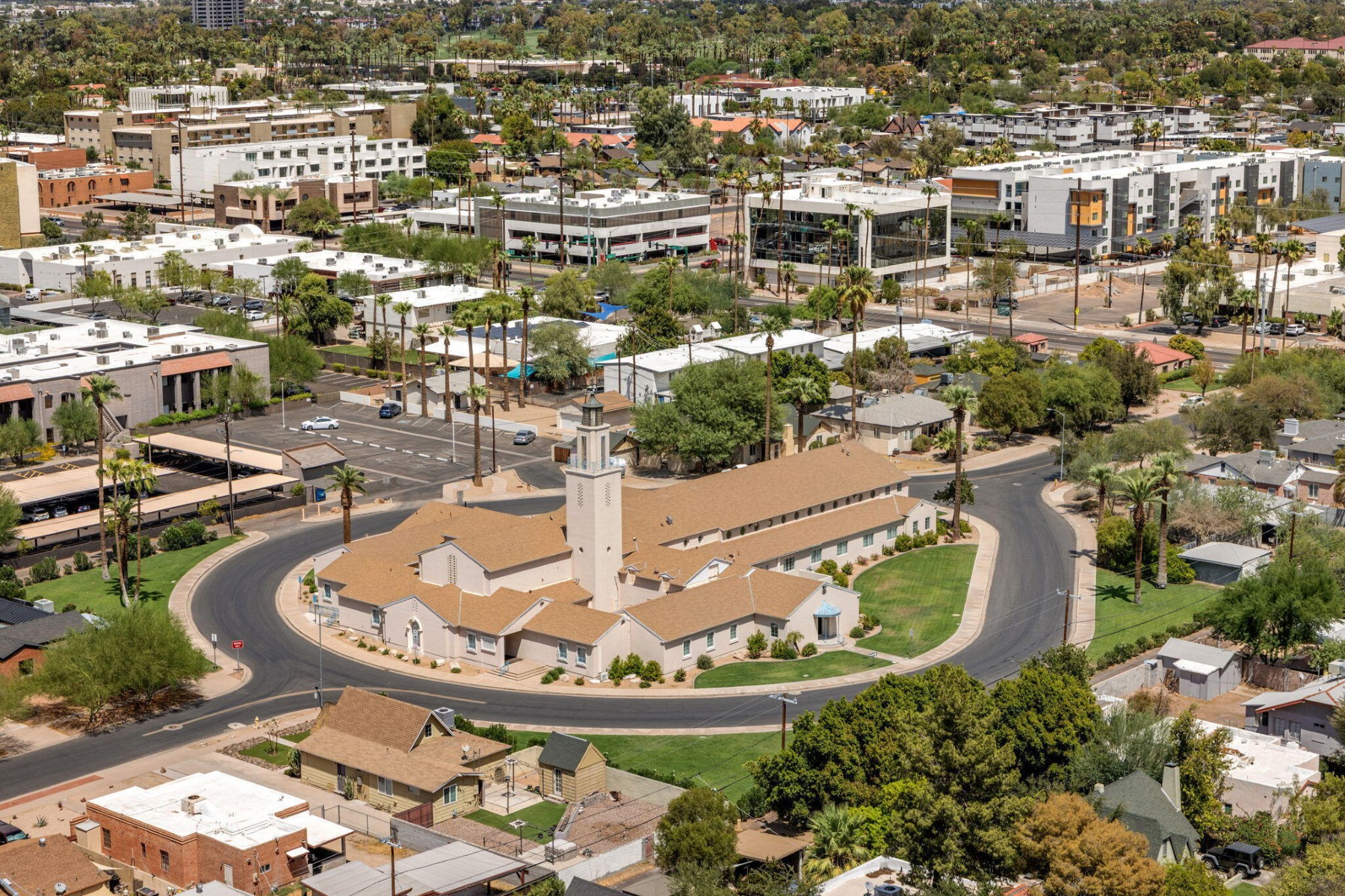  2323 N Central Ave¦Phoenix, AZ - 物件實景