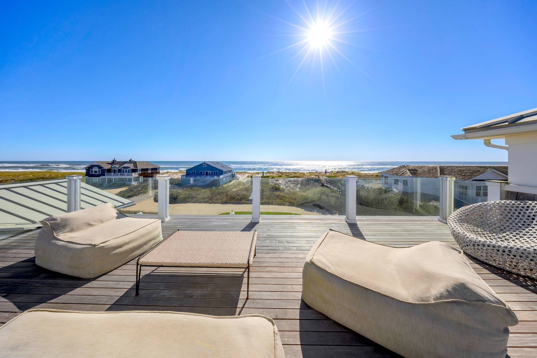 Chic Beach House with Roof Deck, Protected Views & Ocean Walkway - 物件實景