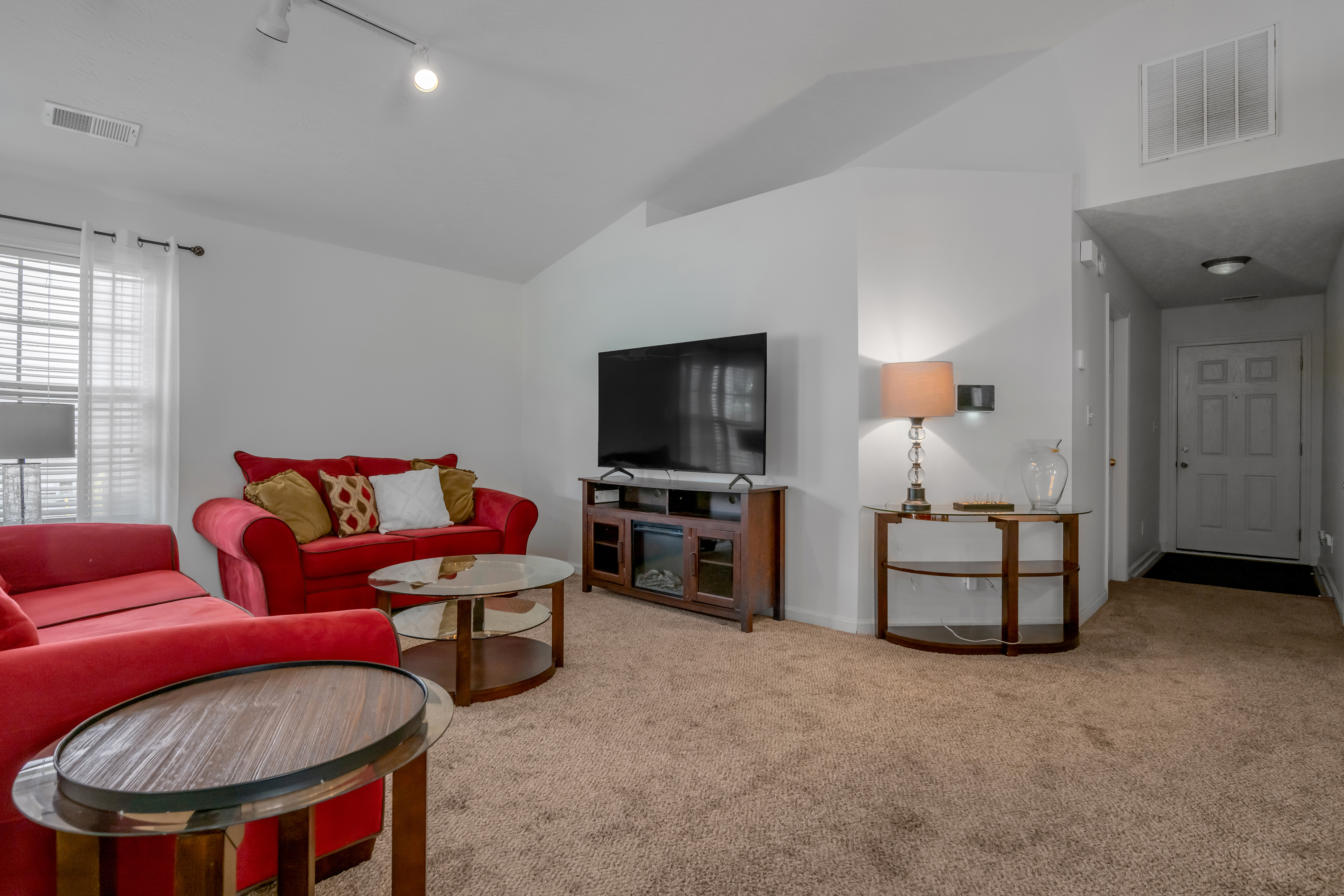  944 Winding Oak Trail - 物件實景